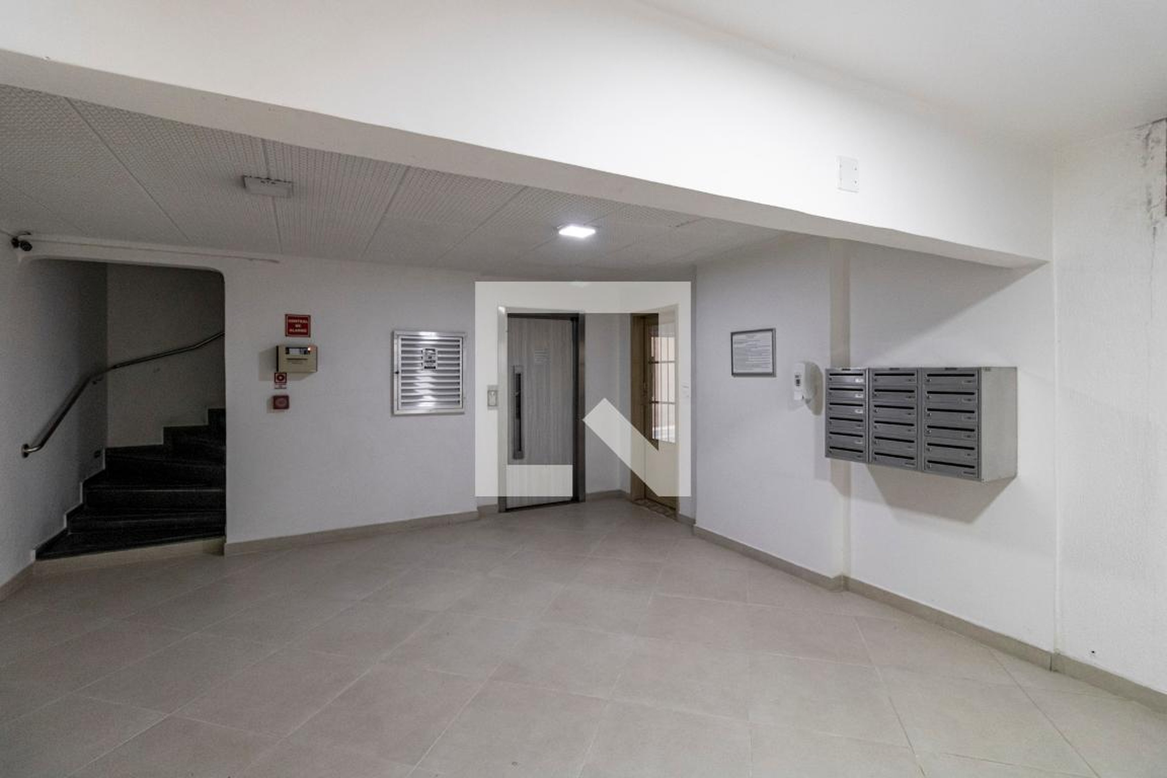 Hall de Entrada - Ouro