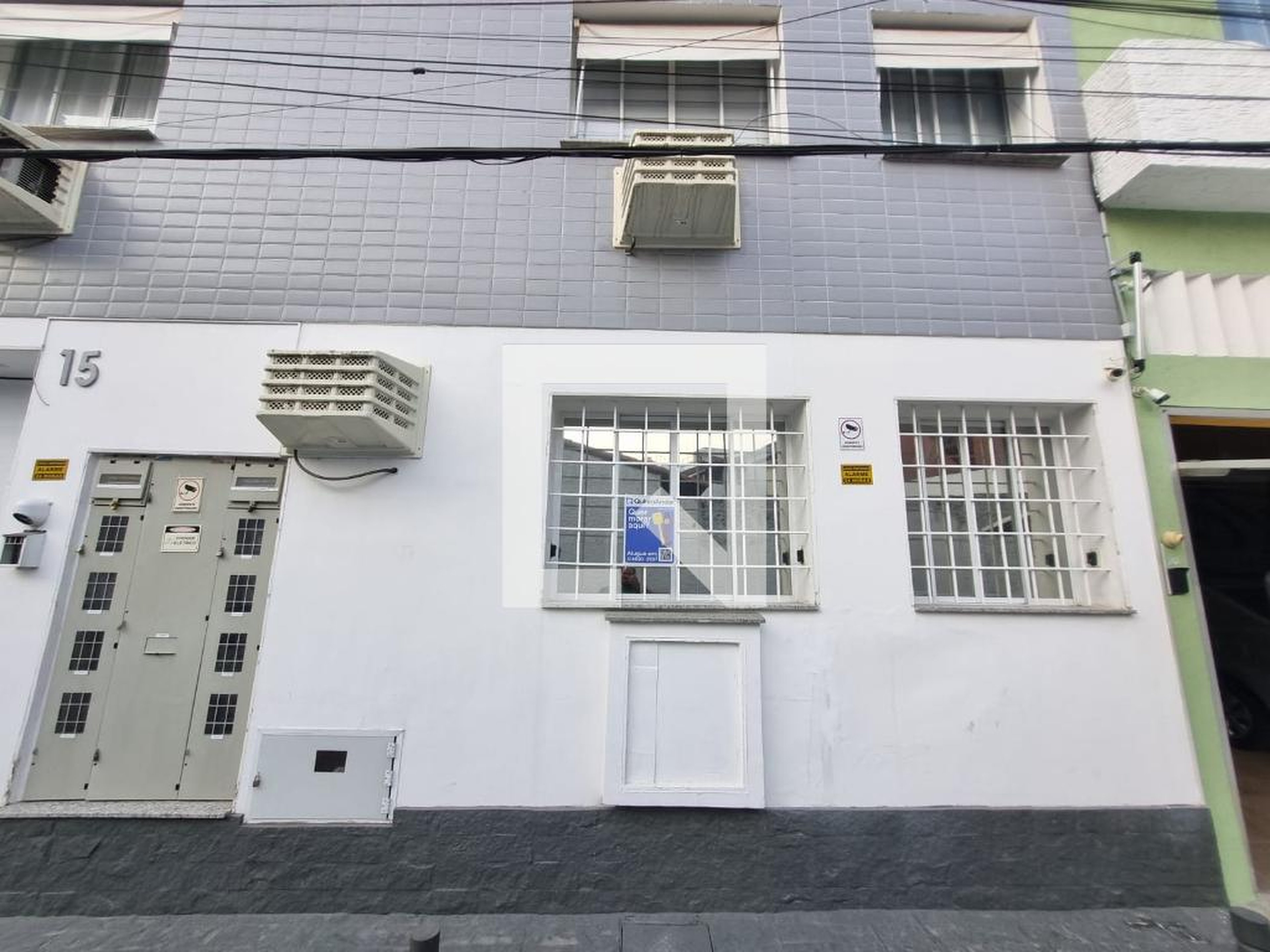 Fachada Condomínio em Travessa Inácio Bitencourt, 15