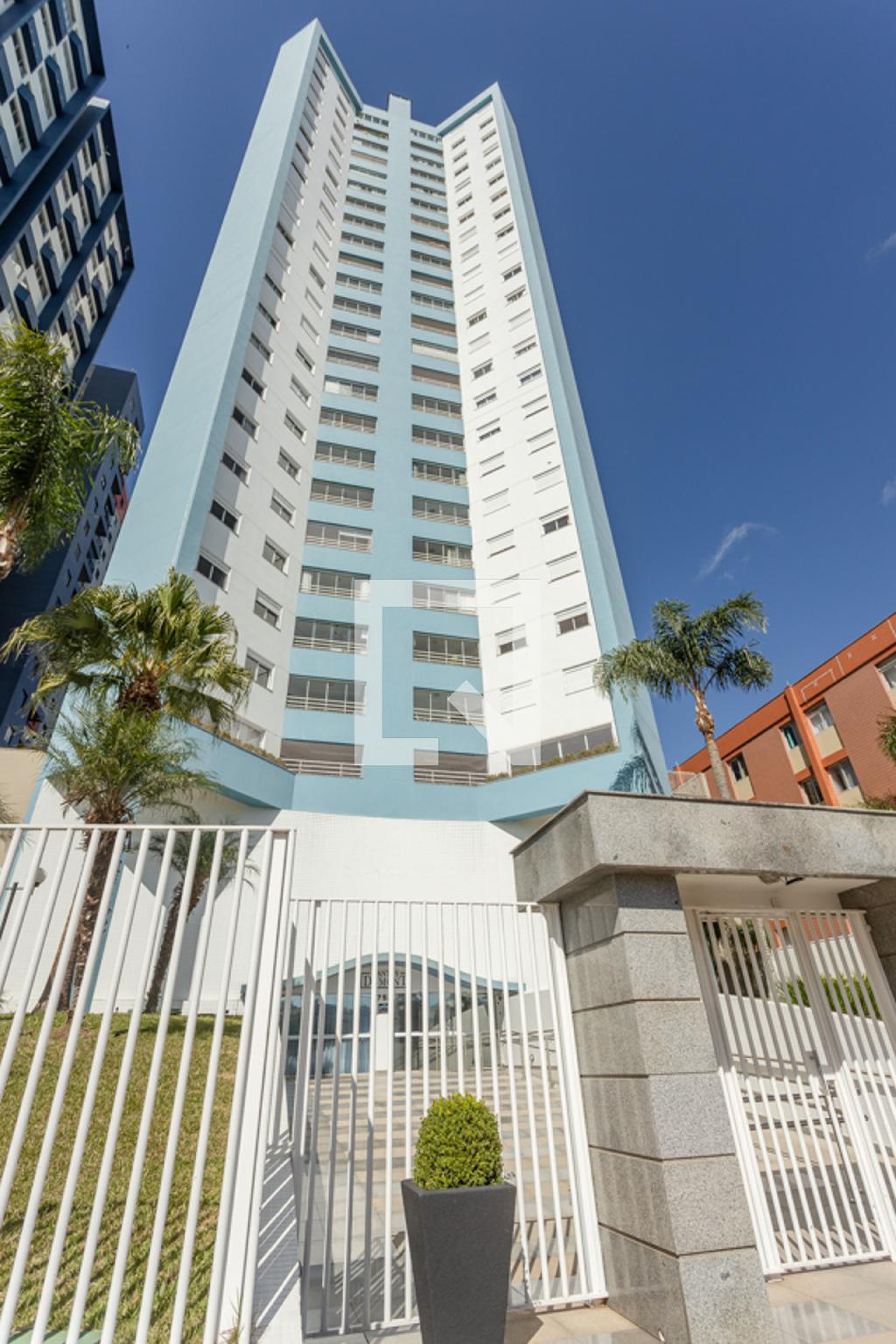 Fachada Condomínio em Avenida São José, 752