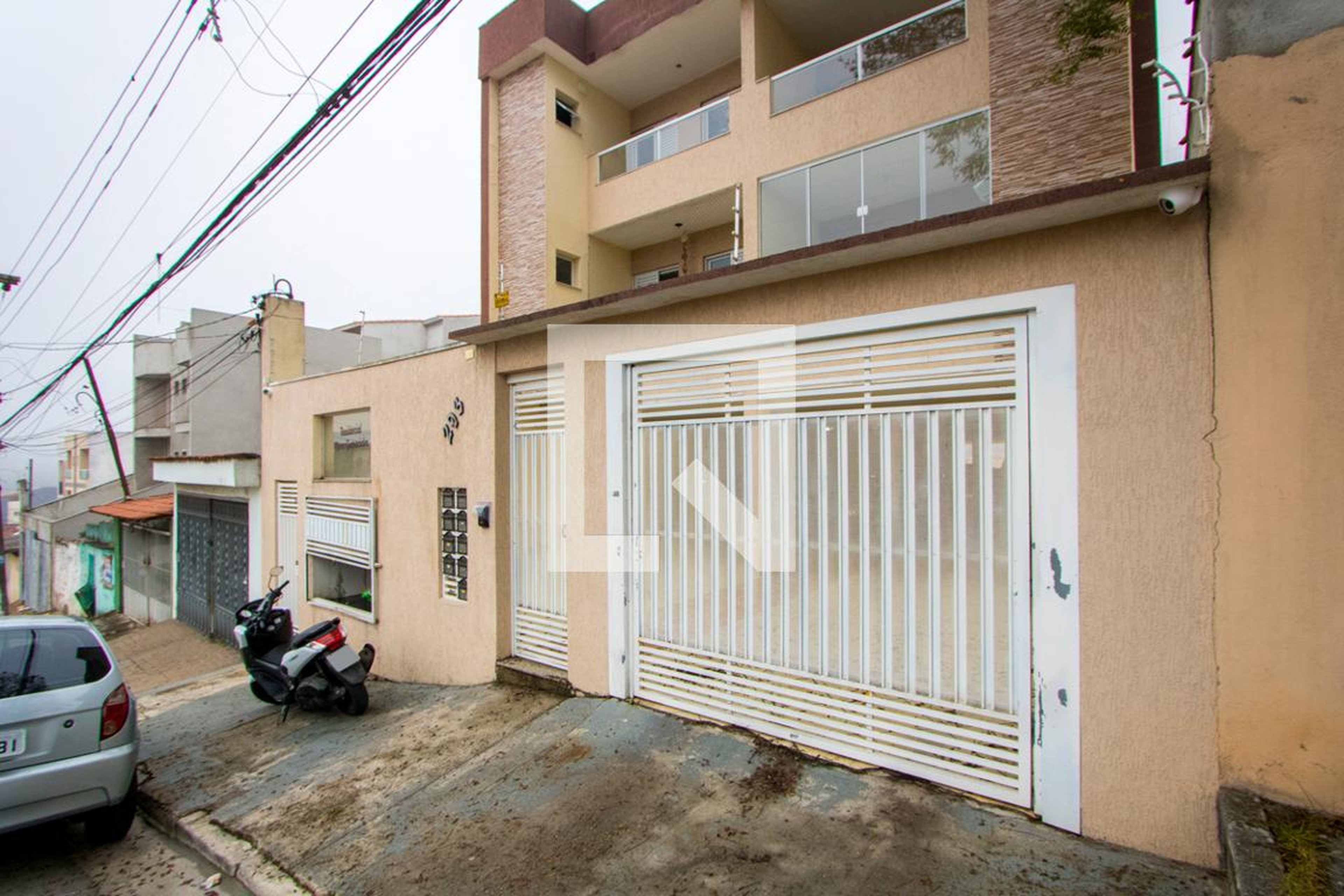 Fachada Condomínio em Rua Antônio Barreiros, 293