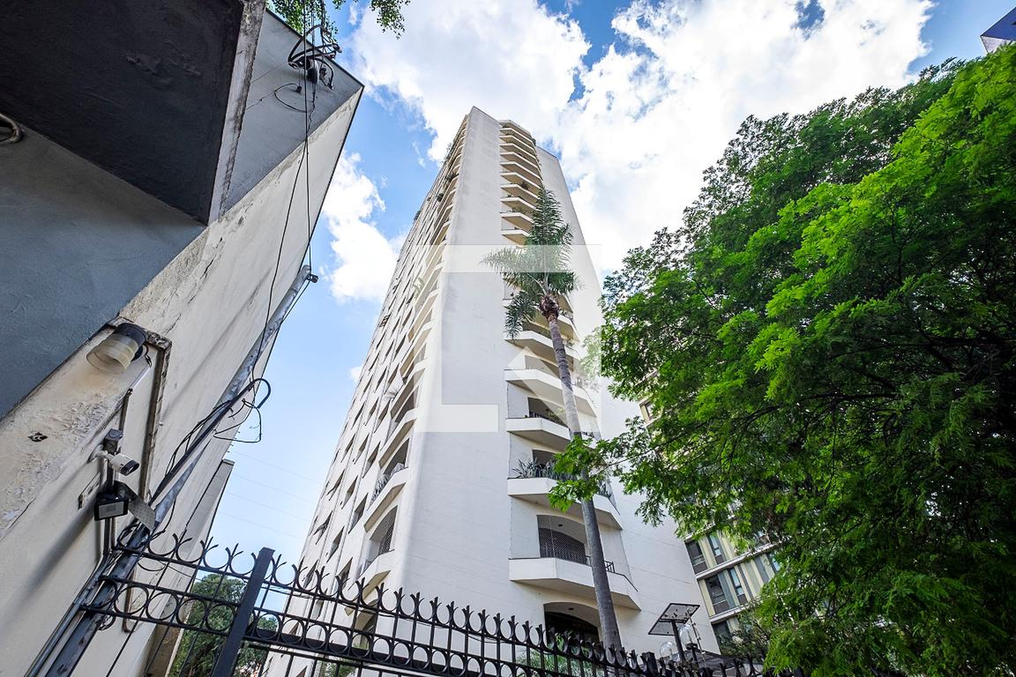 Fachada Residencial Cyprius