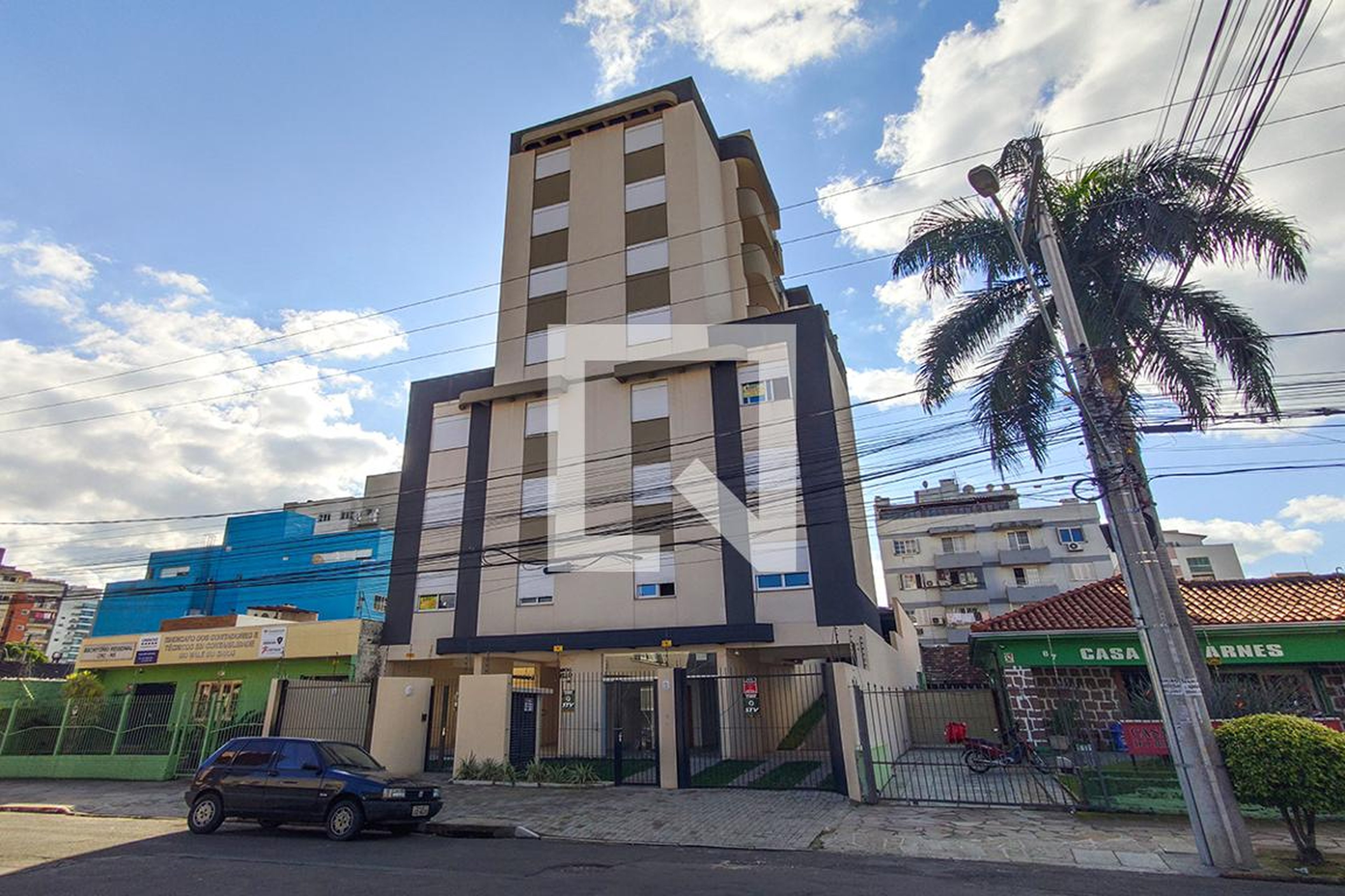 Fachada Condomínio em Rua Osvaldo Aranha, 60