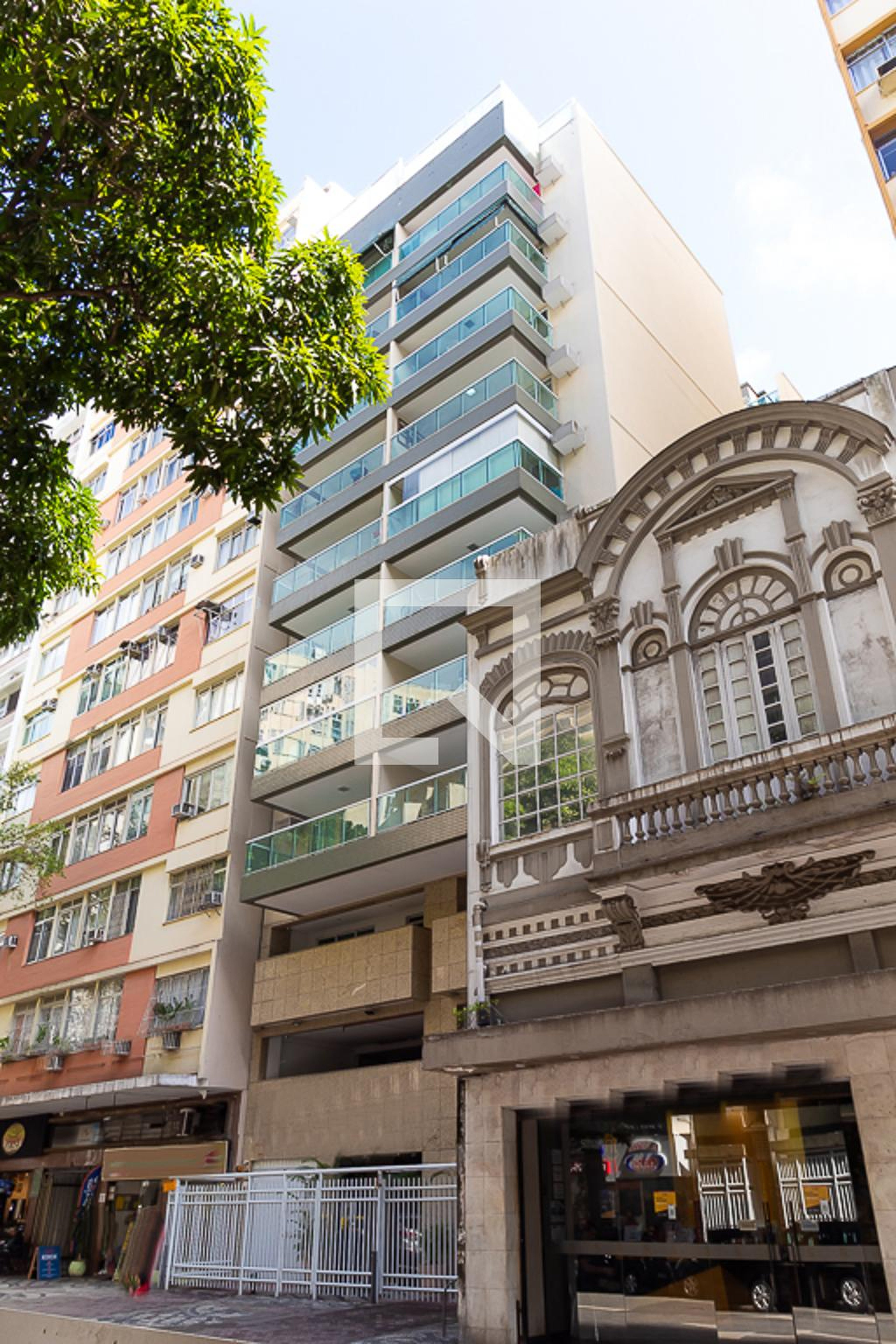 Fachada Condomínio Santa Helena