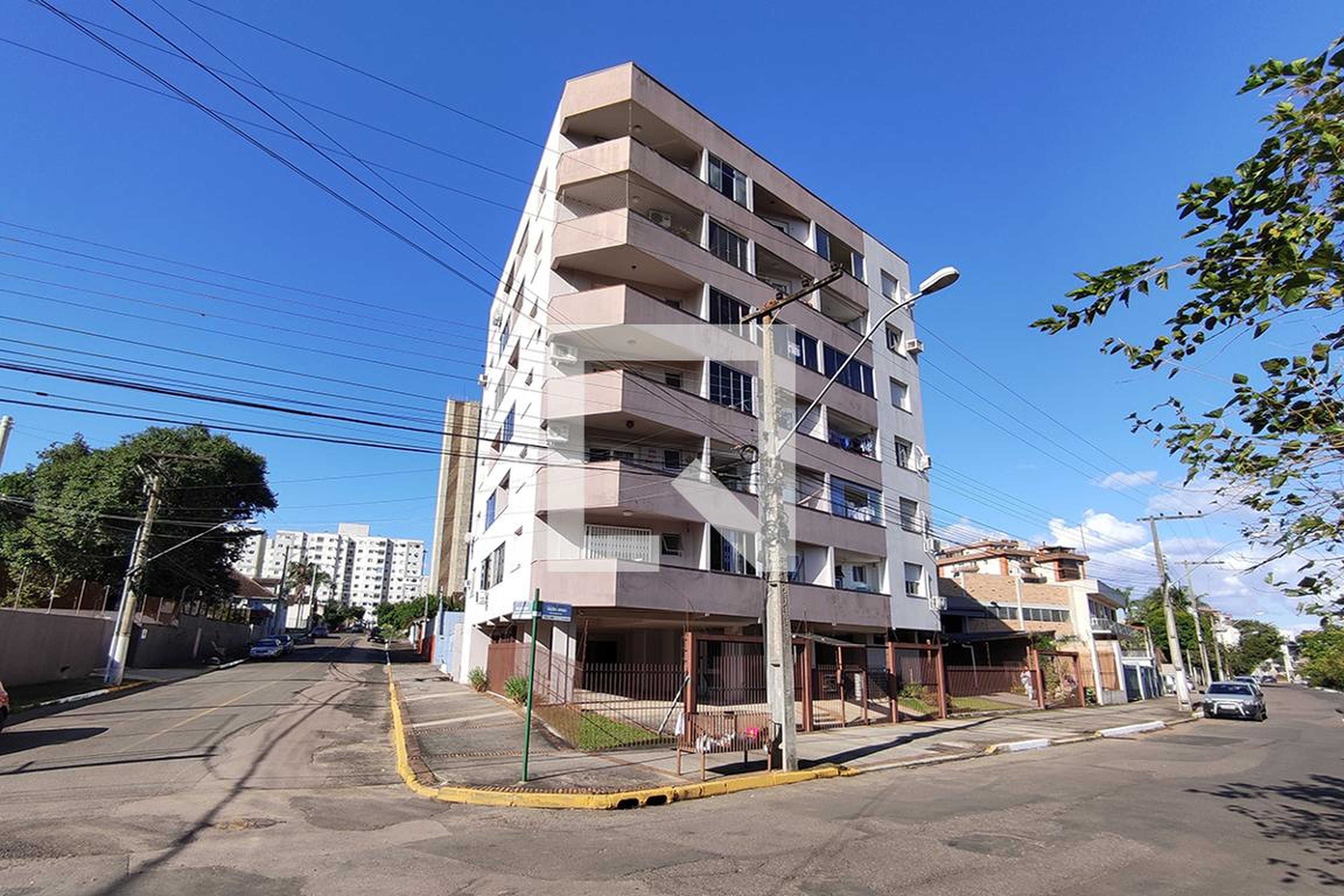 Fachada do Condomínio Edifício Olinda