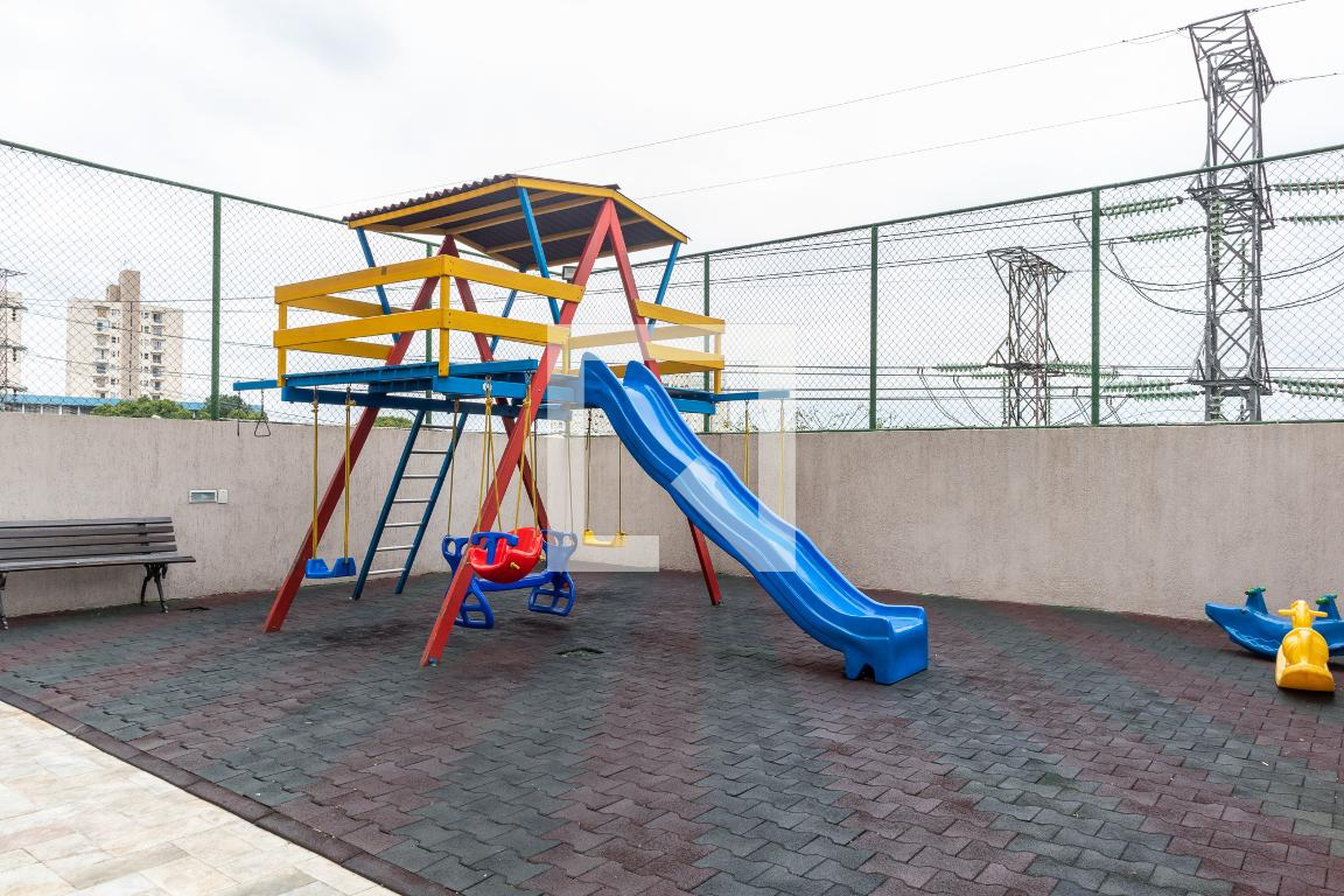 Playground - Residencial High Club