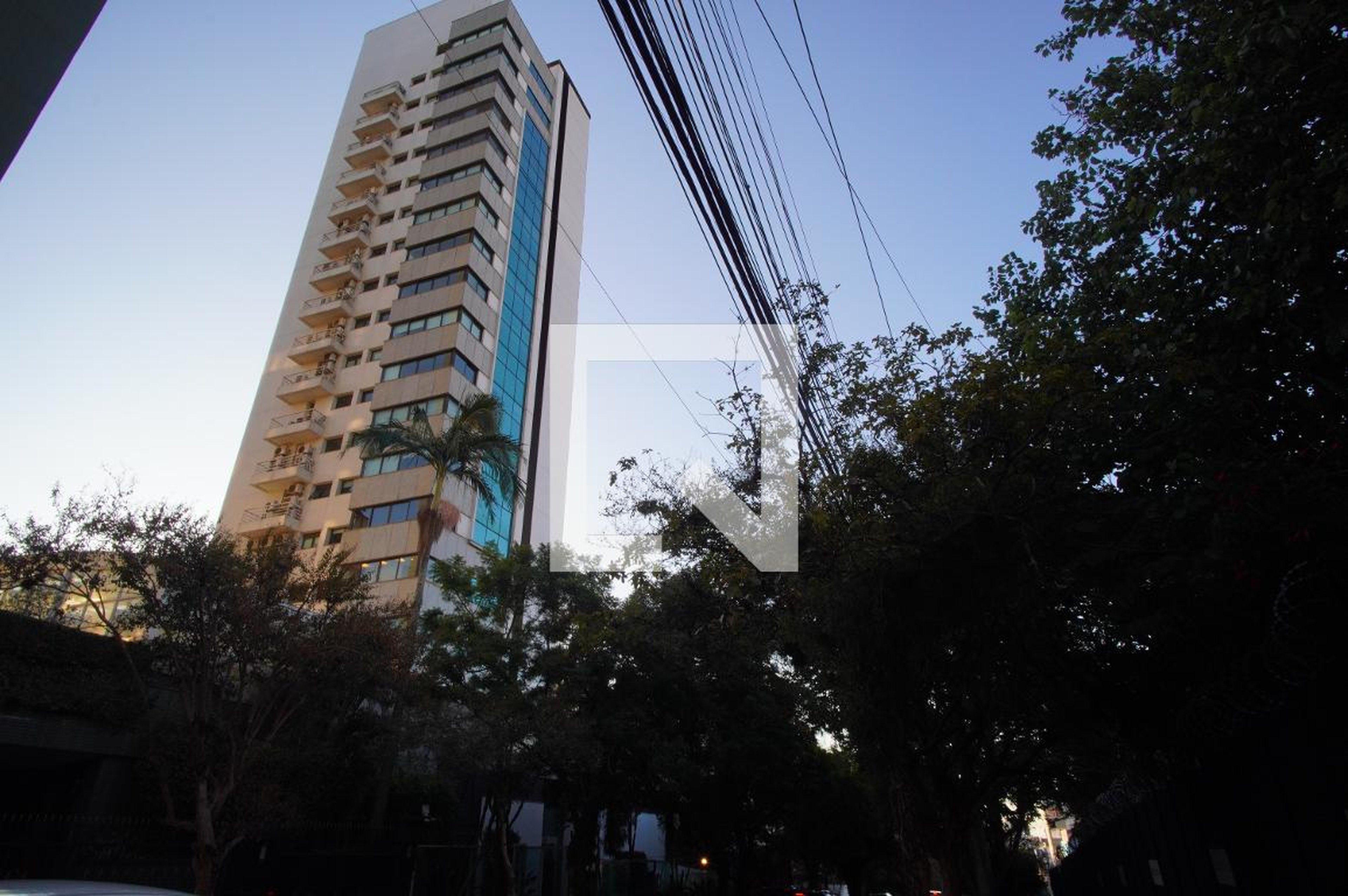 Fachada Condomínio Chateau Ferrand