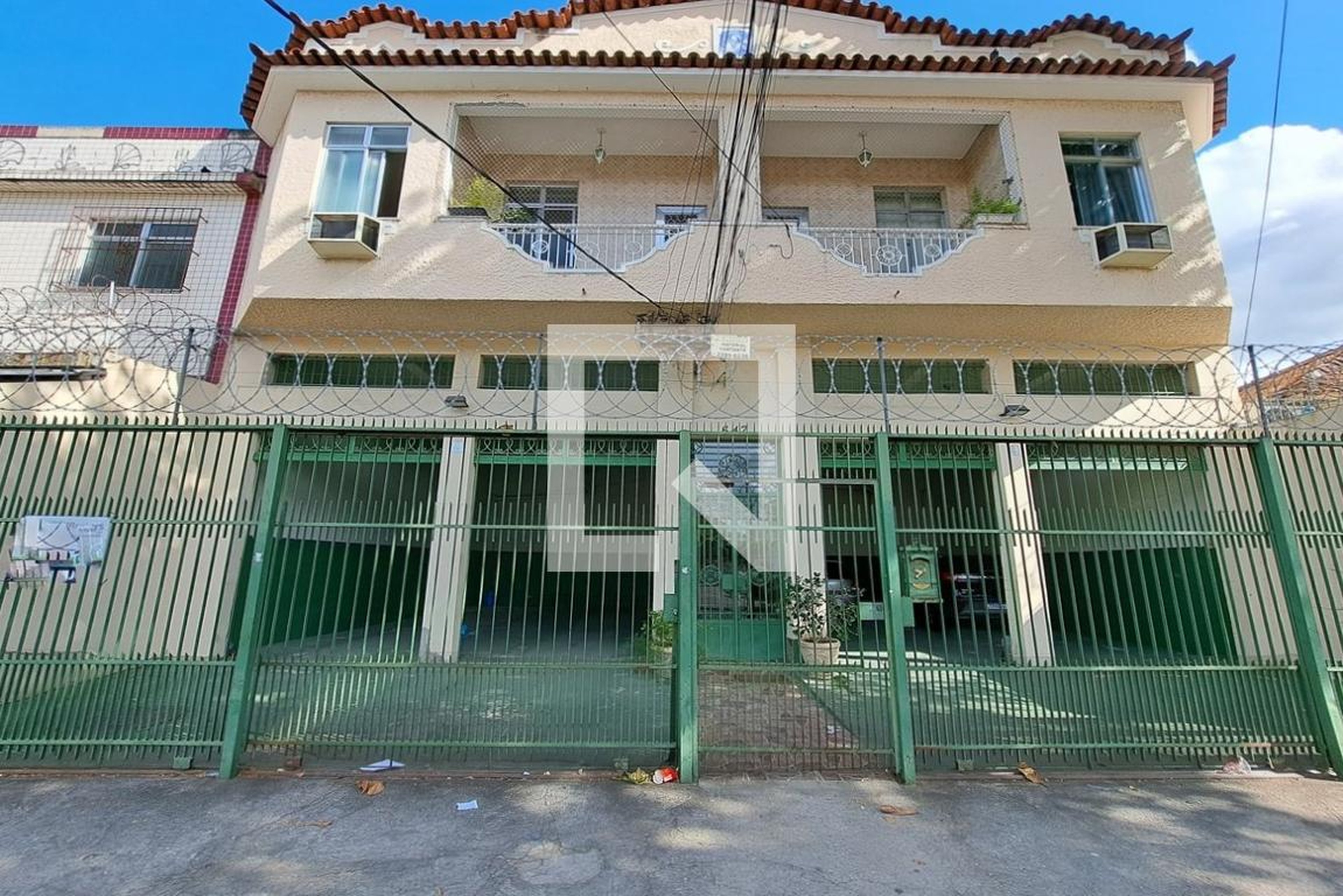 Fachada Edifício Conde de Azambuja