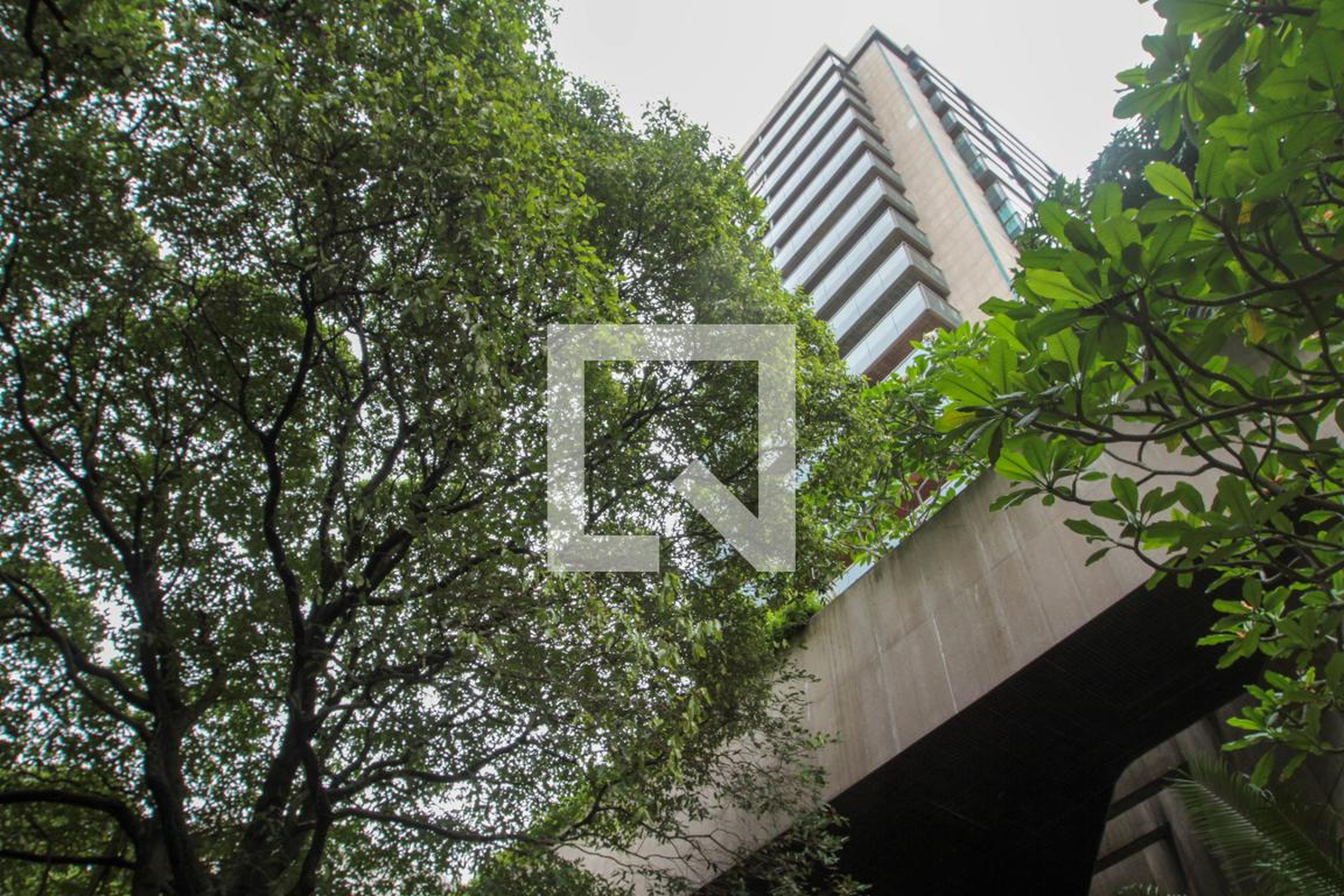 Fachada do Prédio Condomínio Ipanema Tiffanys Residence Service