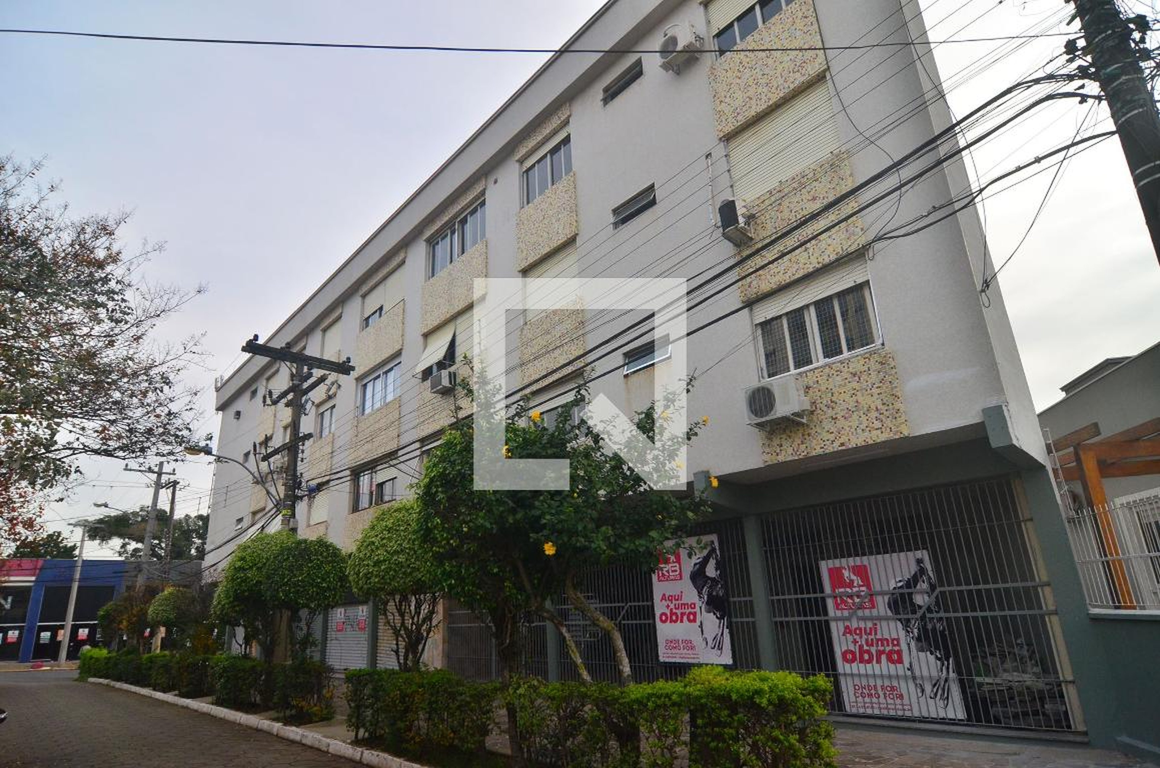 Fachada Condomínio em Rua Afonso Dias, 16