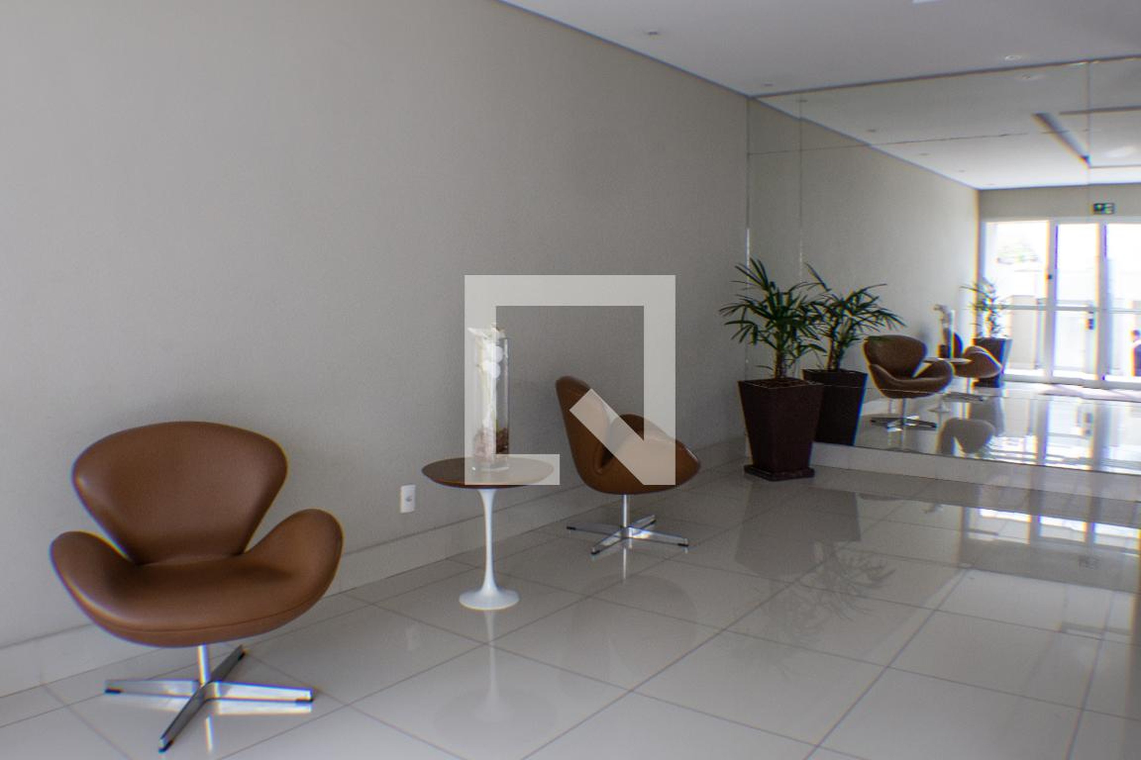 Hall - You JD Saude Mirante