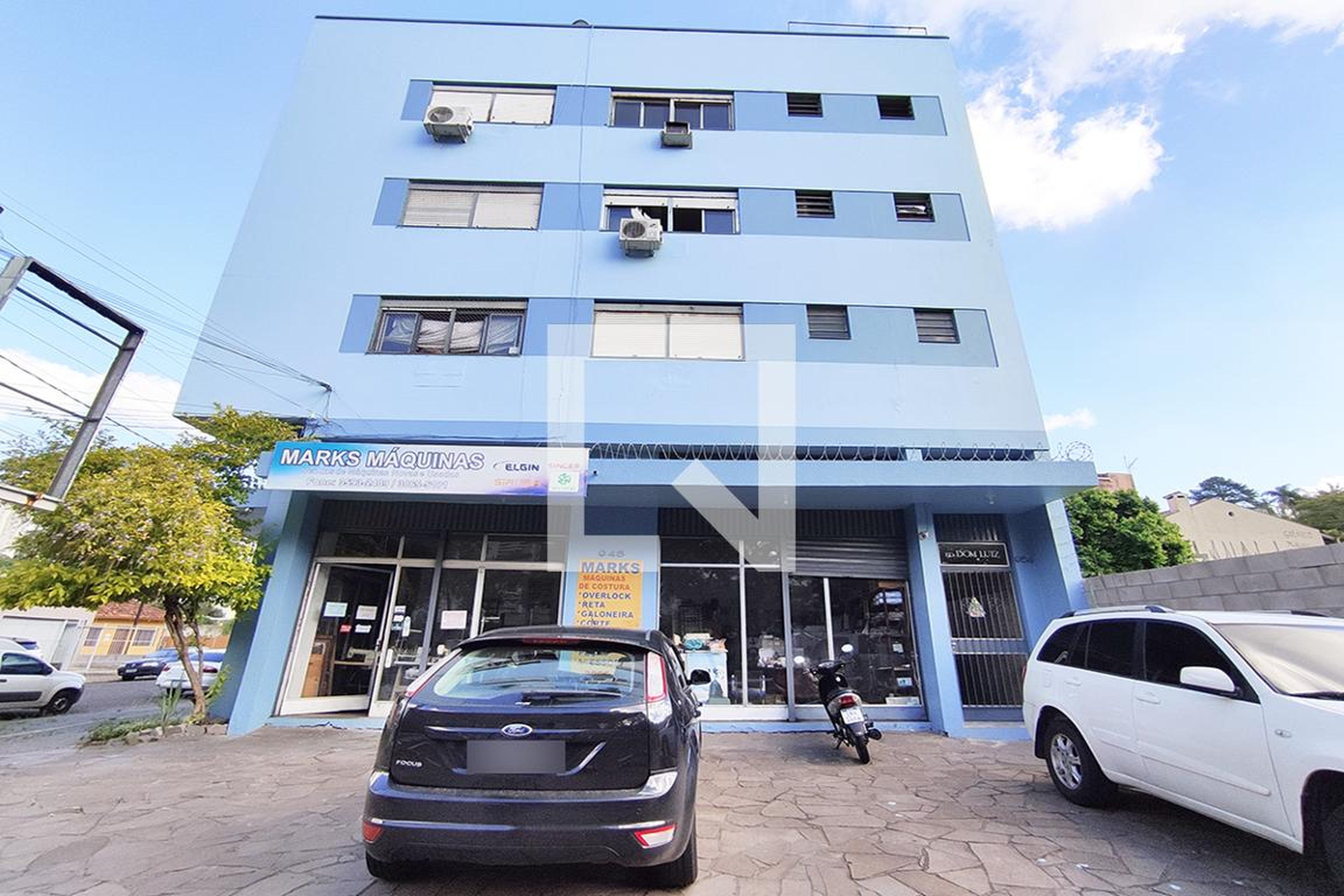 Fachada do Condomínio Condomínio em Avenida Nicolau Becker, 954