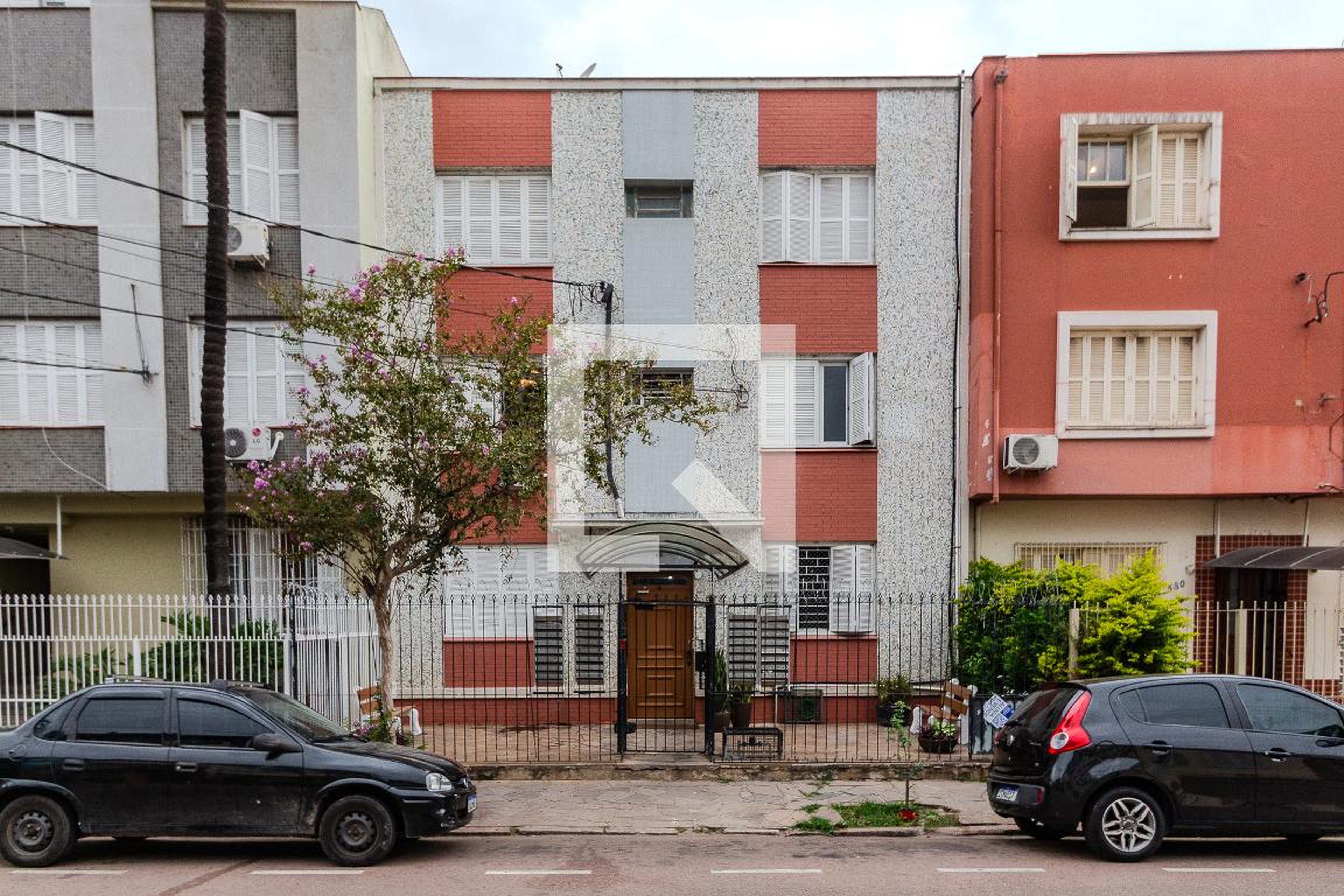 Fachada Condomínio Luis Afonso