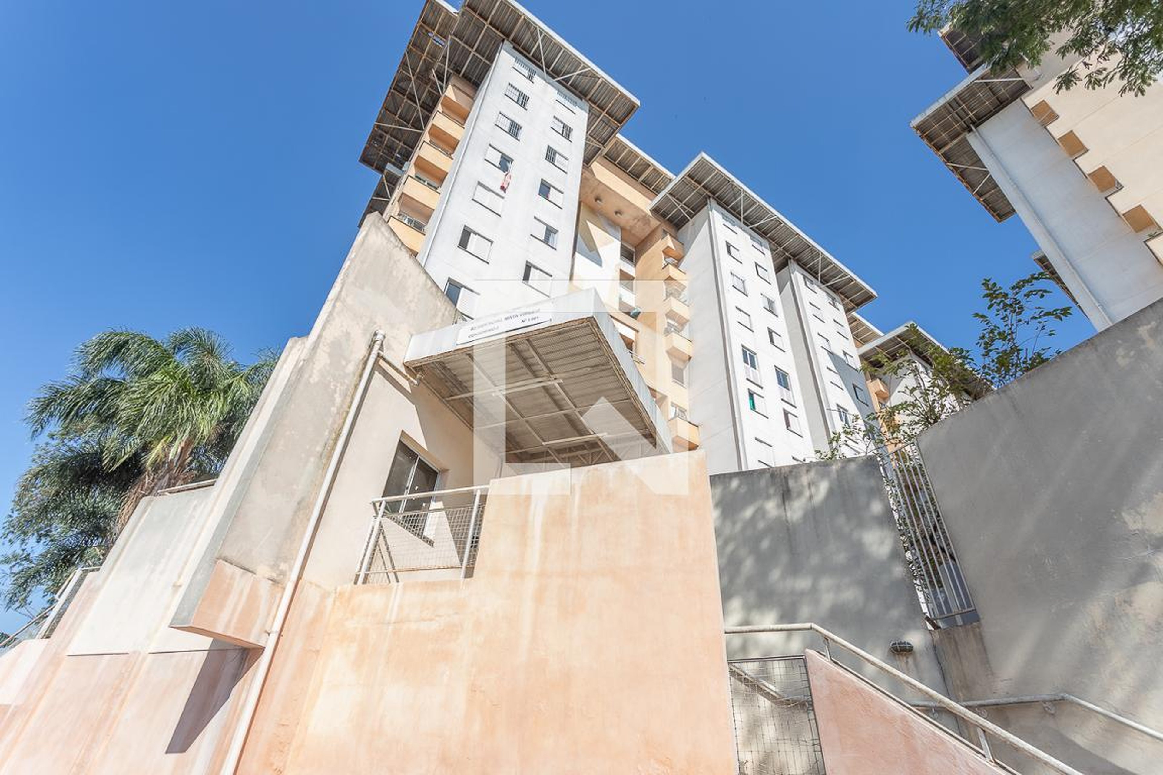 Fachada do Condomínio Residencial Mata Virgem