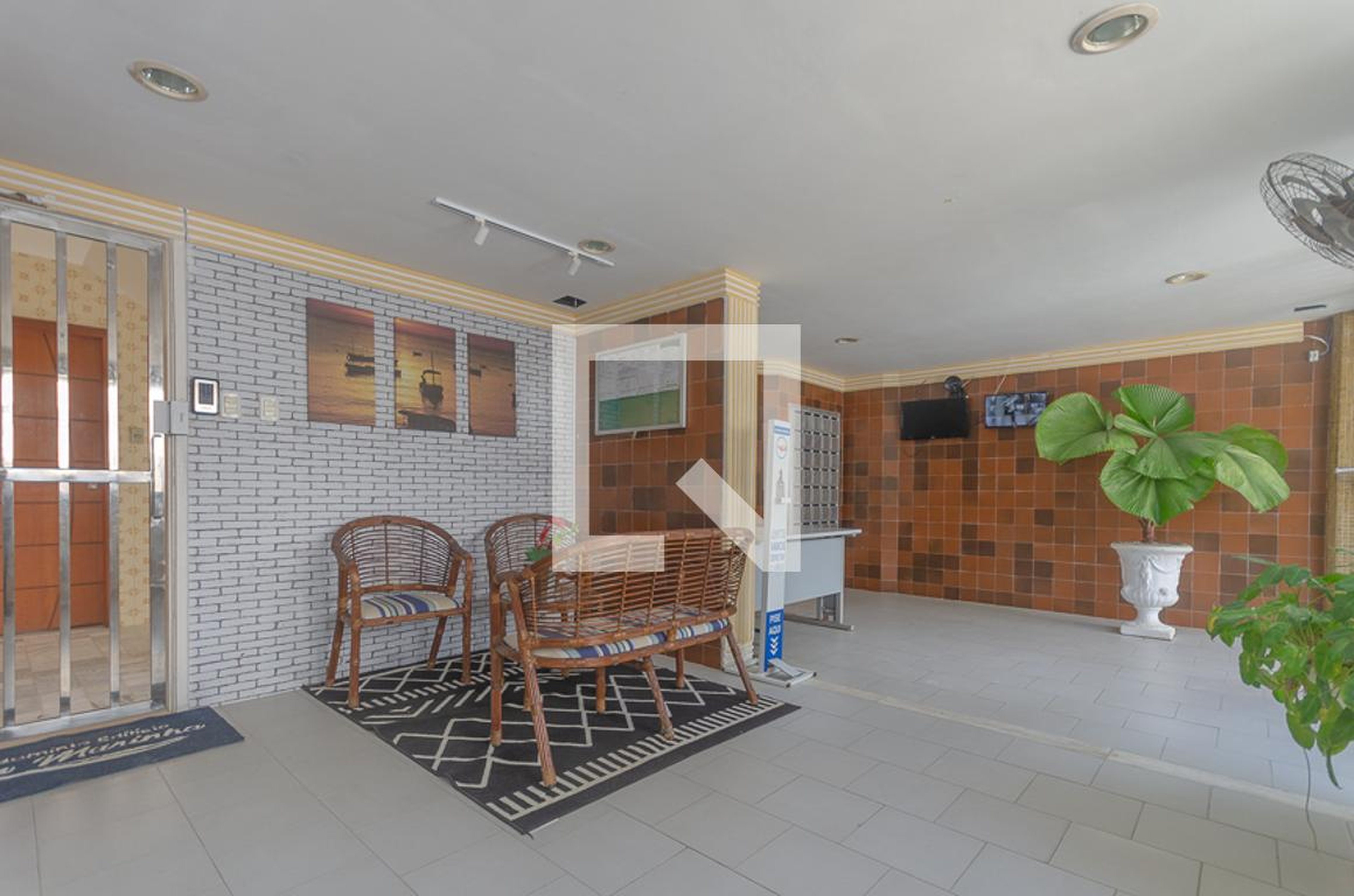 Hall de Entrada - Edf Água Marina