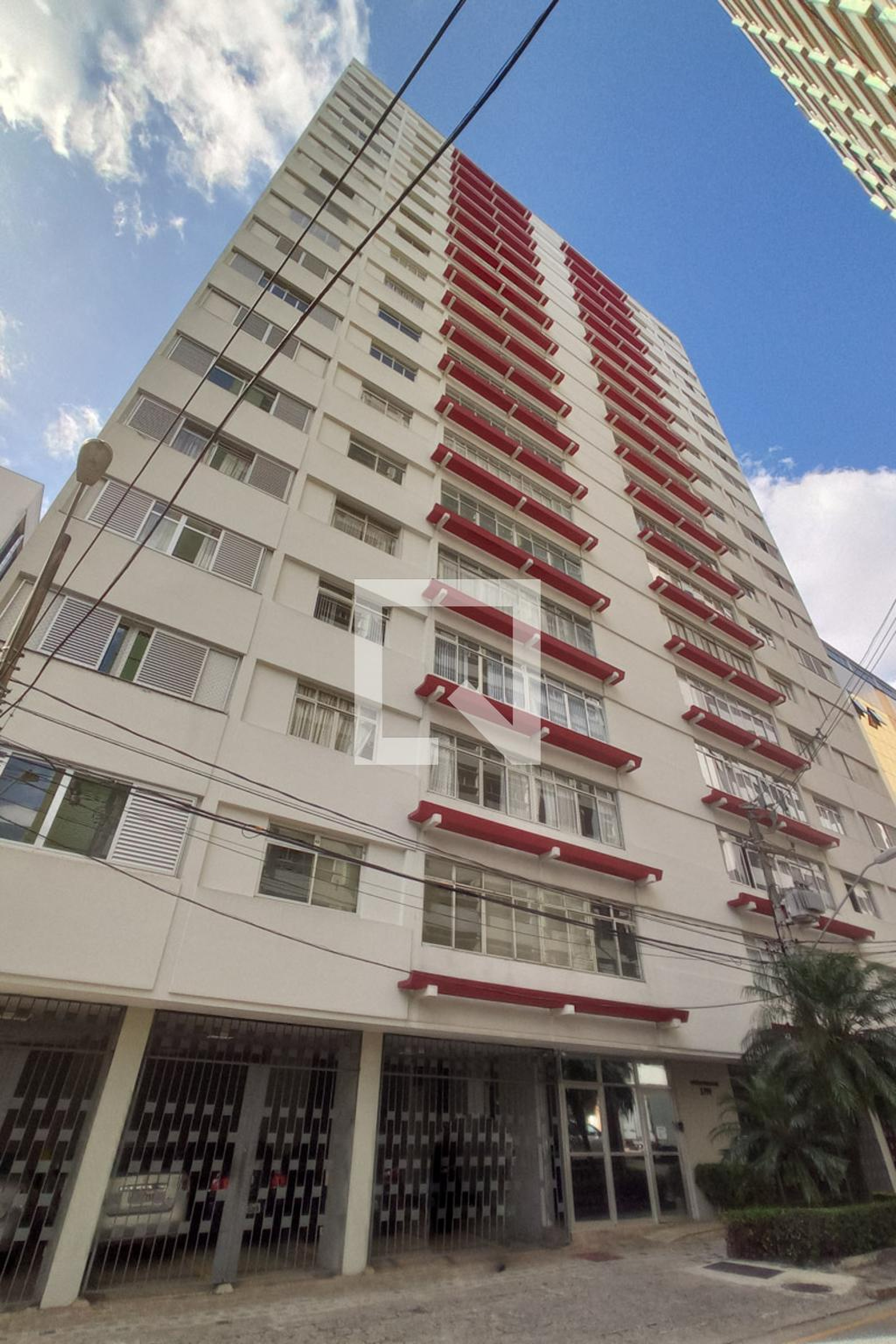 Fachada Condomínio em Rua Visconde do Rio Branco, 1799