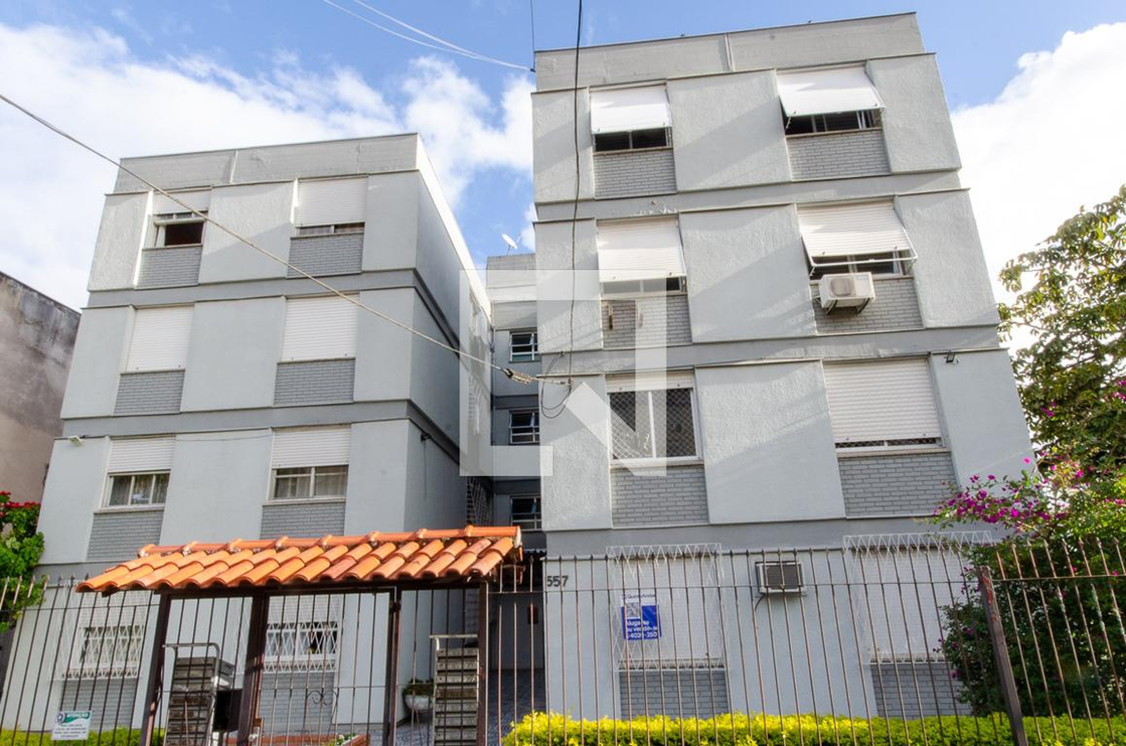 Fachada do Prédio Condomínio DR Cesar Paz