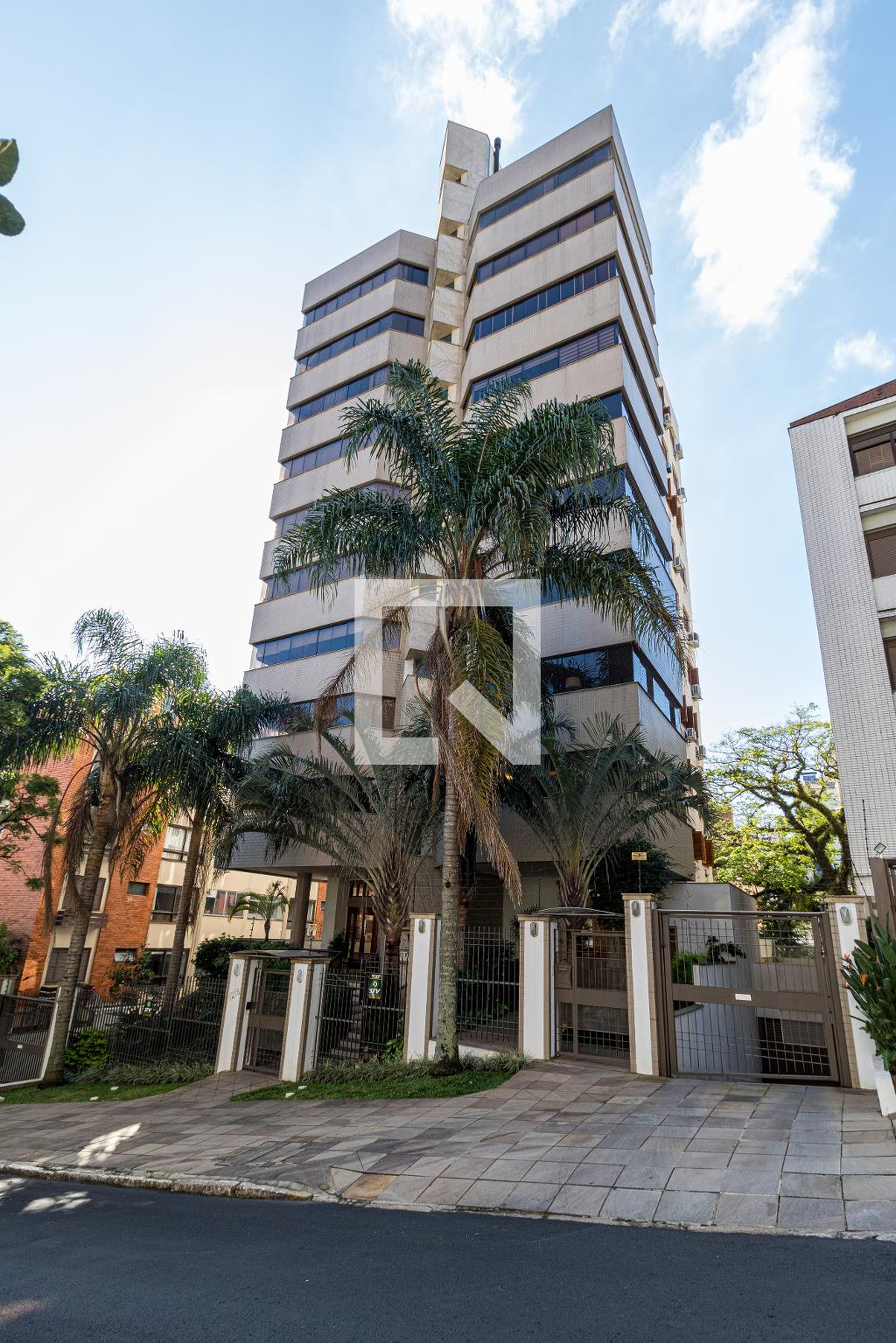 Fachada do Prédio Condomínio AT TUB