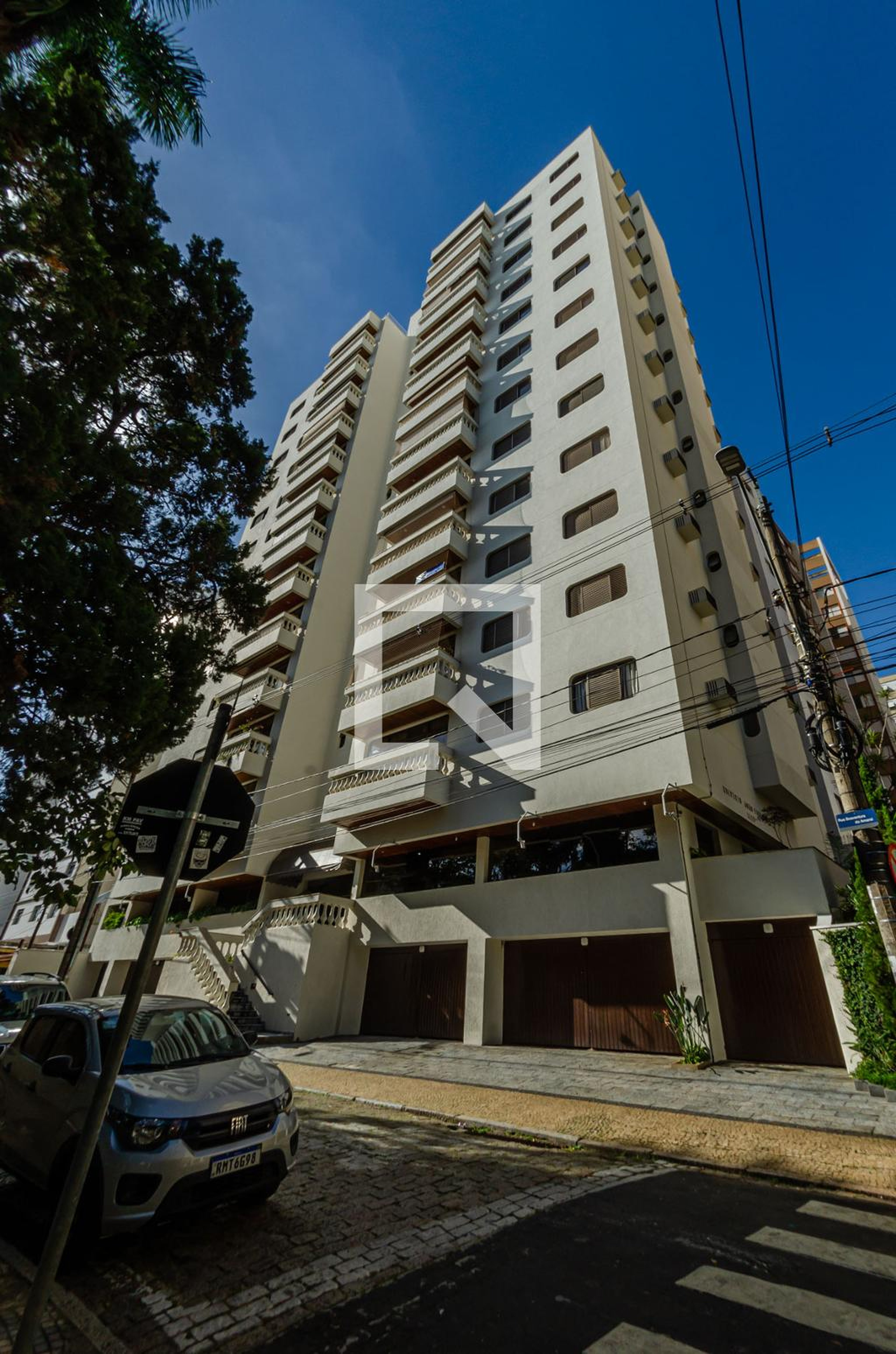 Fachada Condomínio em Rua General Osório, 1425