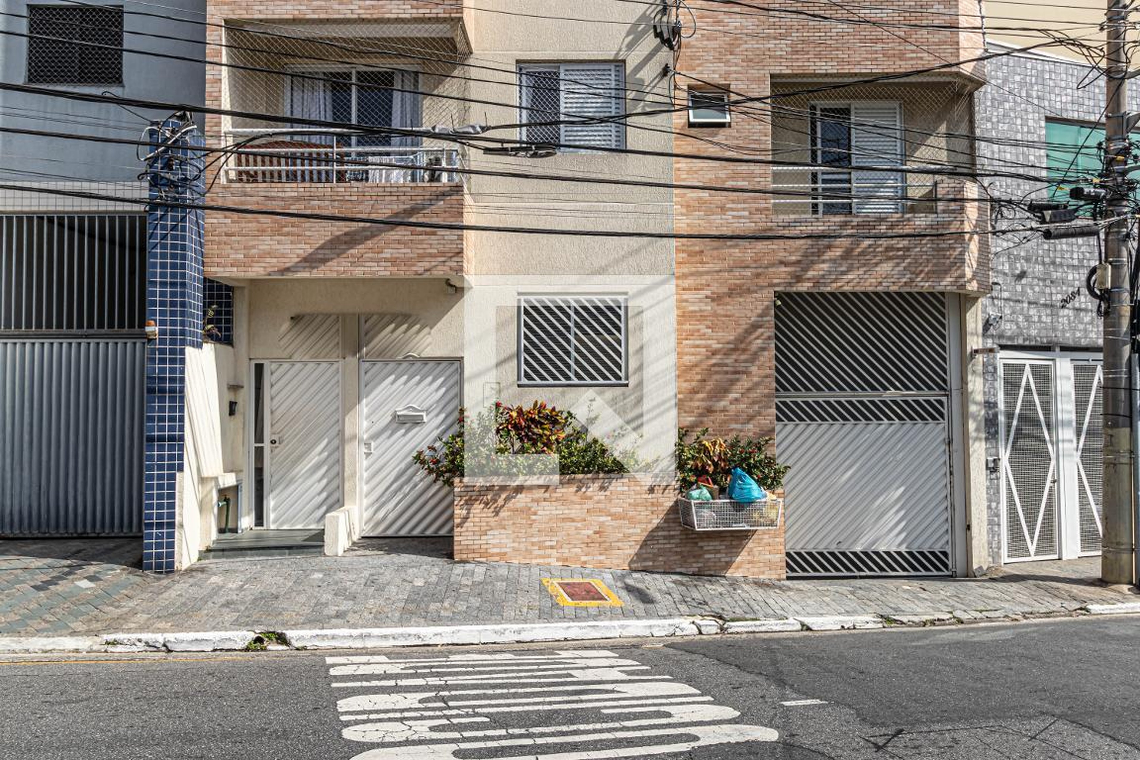 Fachada do Condomínio Condomínio em Rua Oswaldo Cruz, 2092