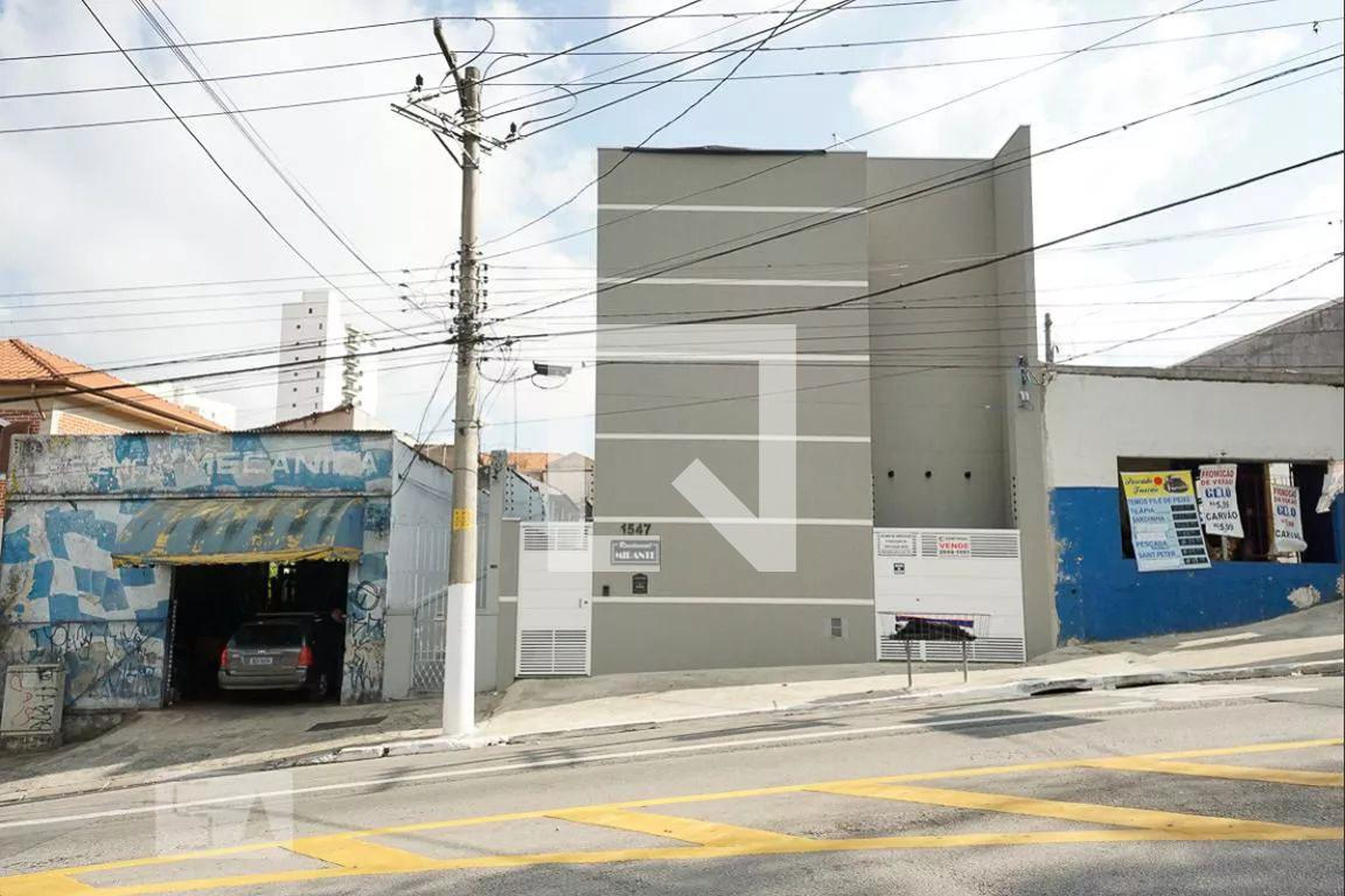 Fachada do Condomínio Condomínio Mirante