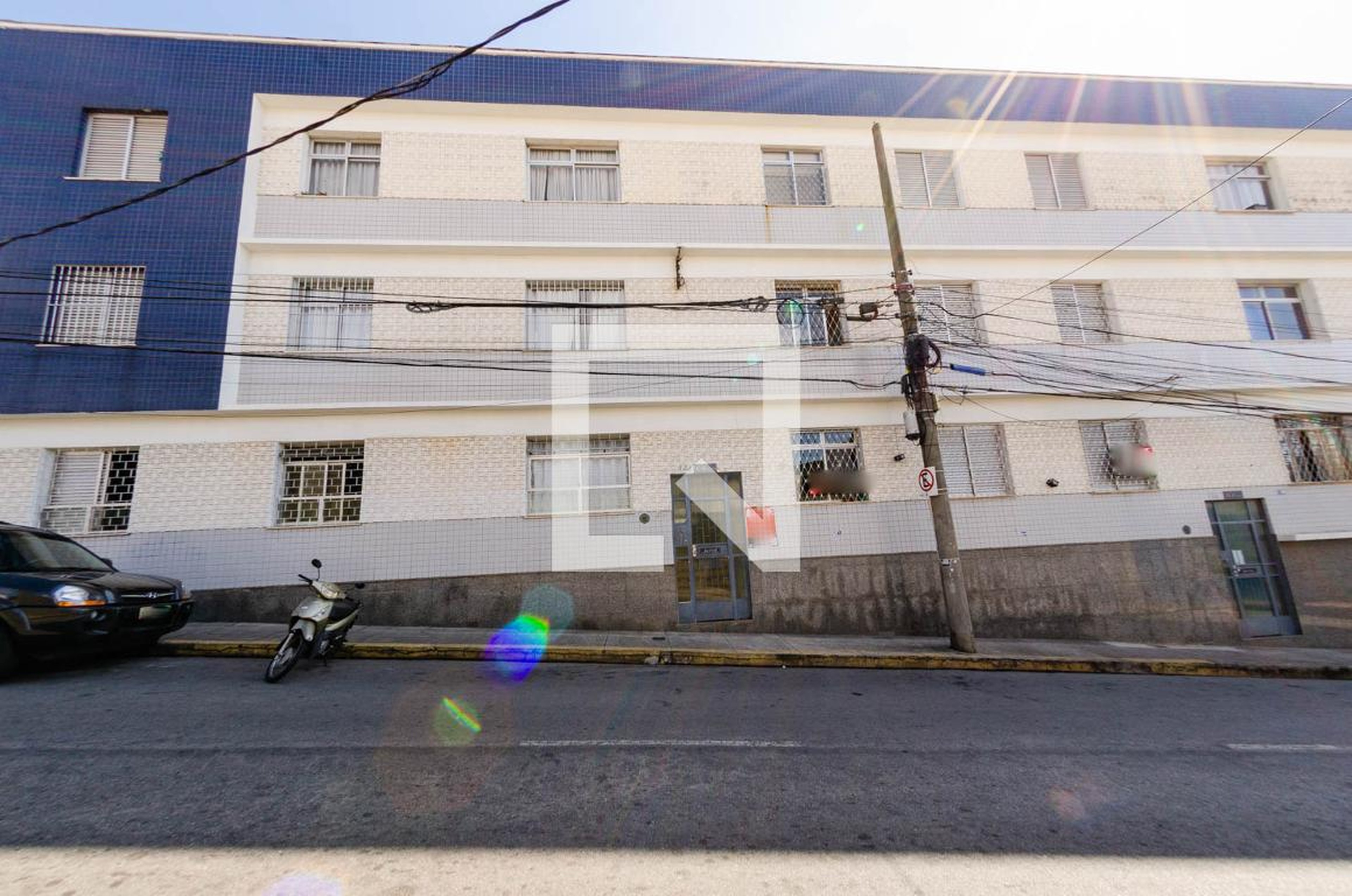 Fachada Condomínio em Rua Olinda, 126