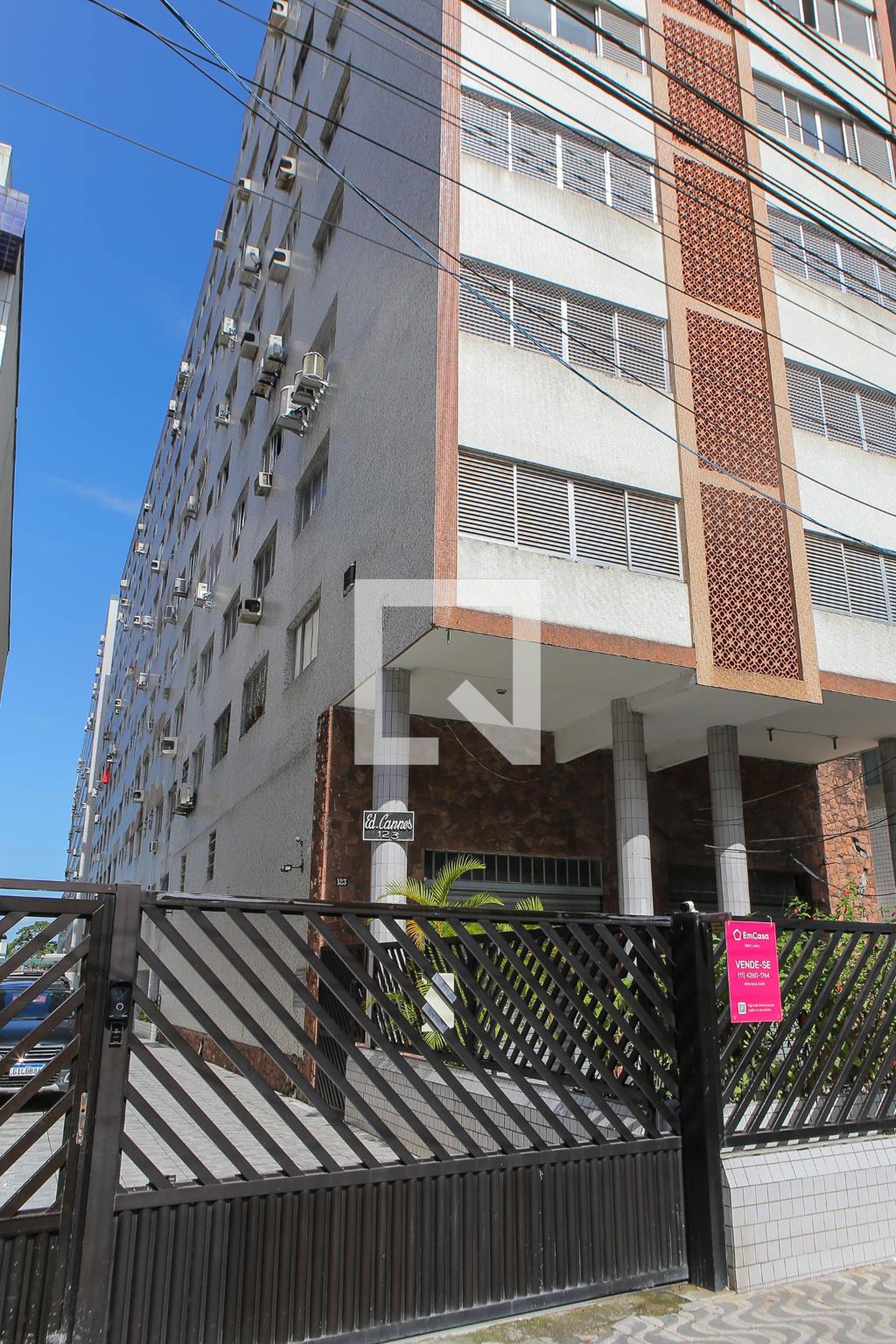 Fachada Condomínio em Avenida Marechal Floriano Peixoto, 123