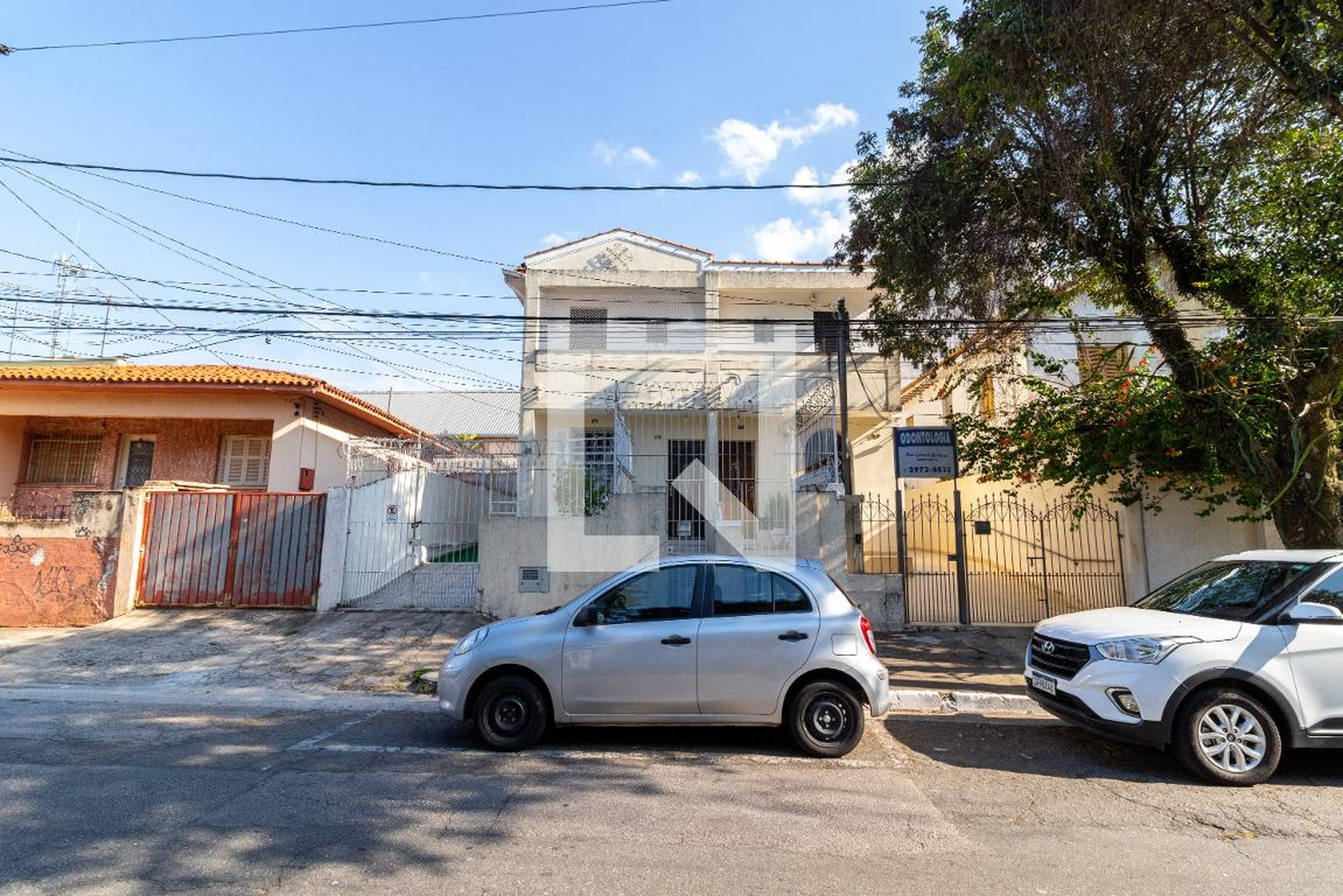 Fachada Condomínio em Rua Luís Antônio dos Santos, 55