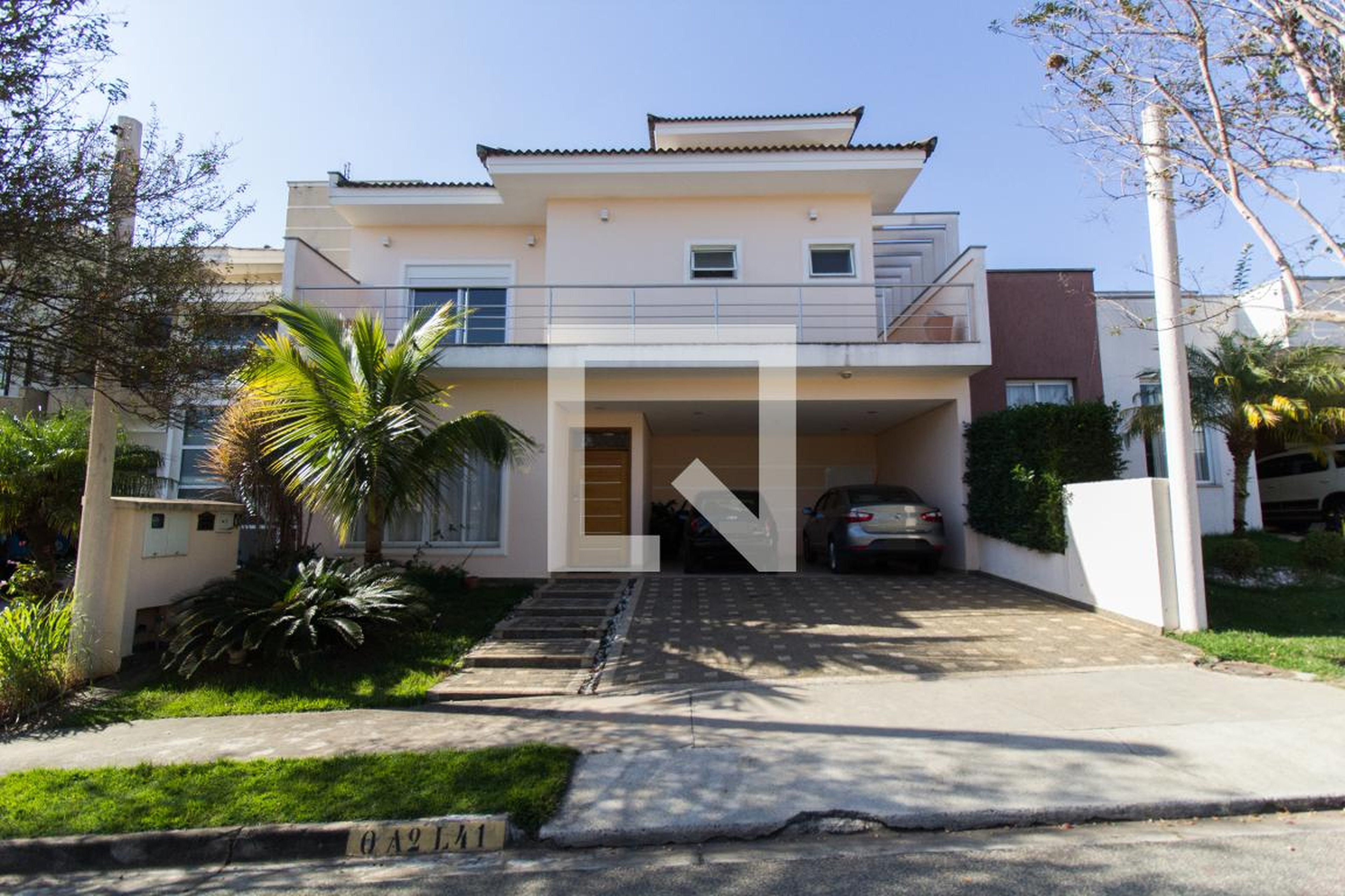 Fachada Condomínio Ibiti Royal