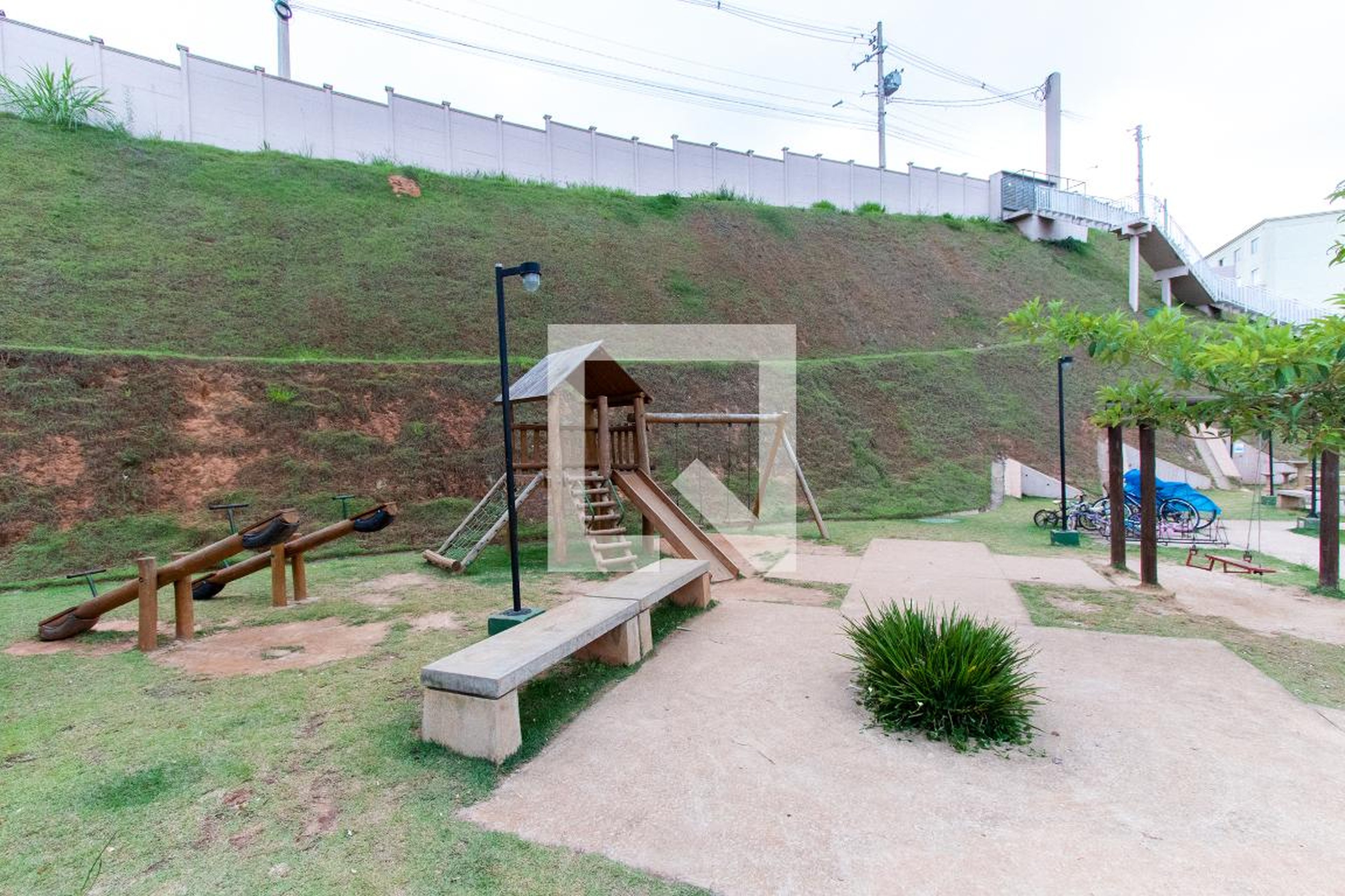 Playground Condomínio em Rua Doutora Aparecida Fernandes de Jesus Domingues, 650