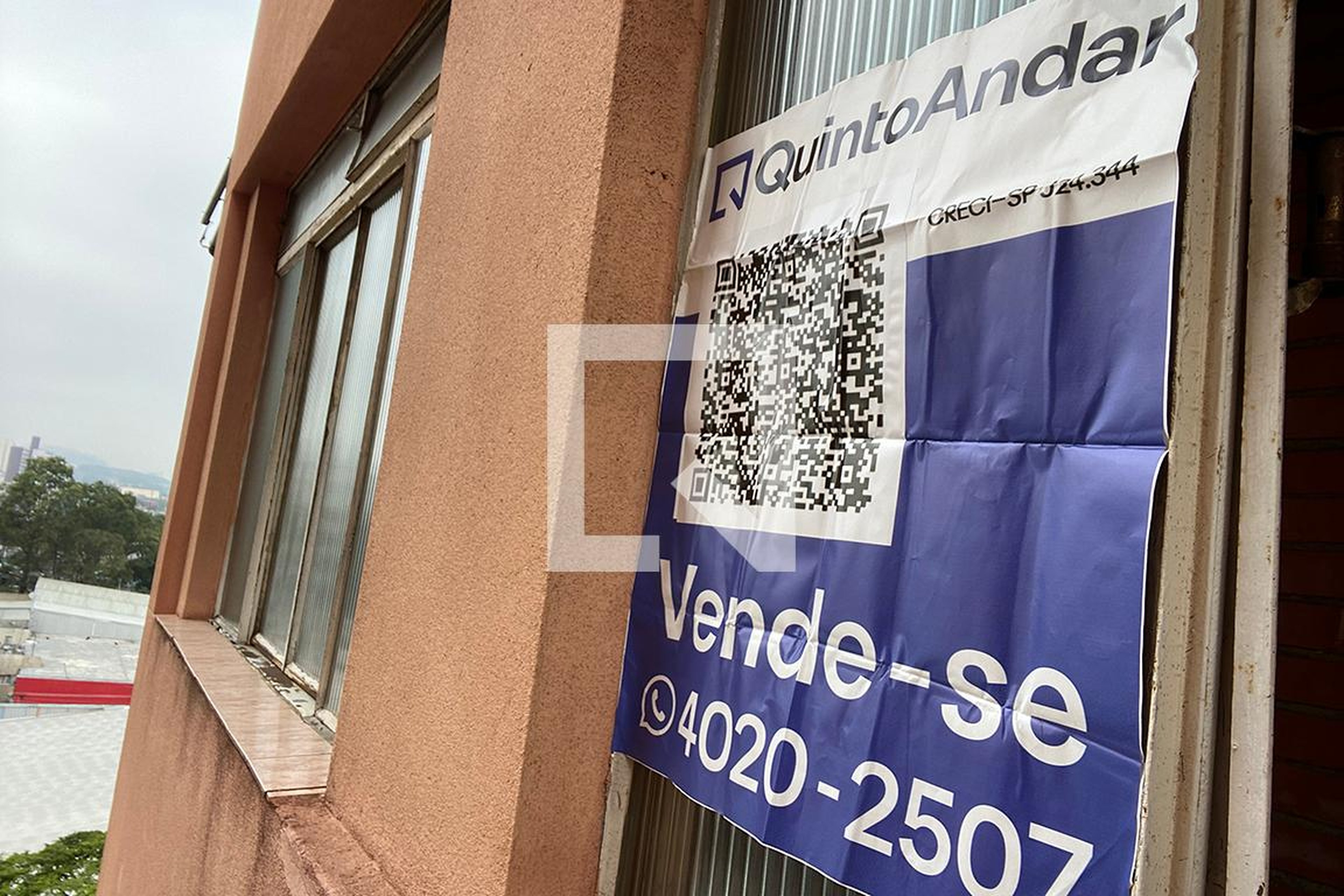 Fachada Condomínio em Rua Doutor Fláquer, 110