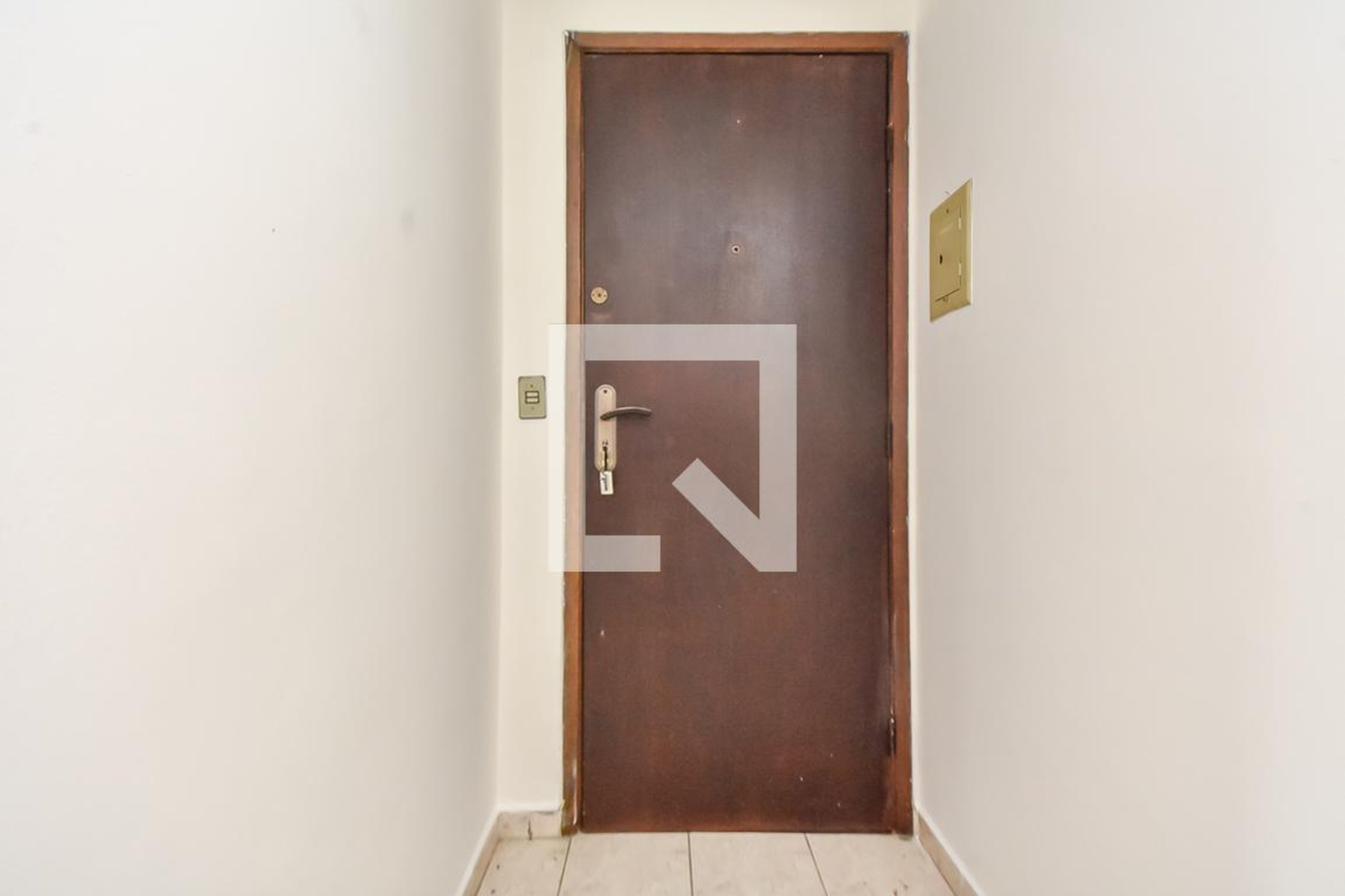 Entrada - Center Tower