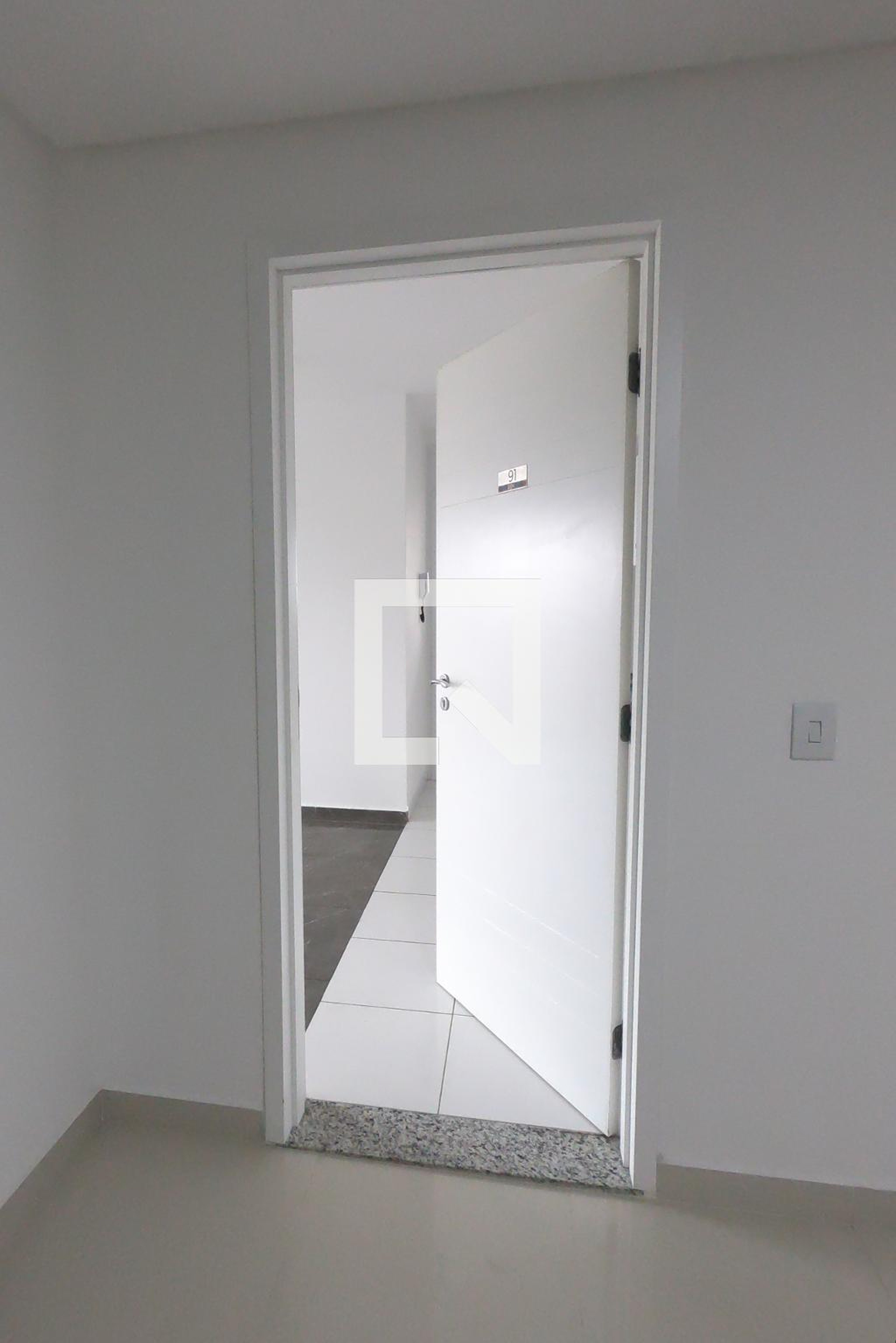 Hall de Entrada Condomínio em Rua Professor José Munhoz, 95