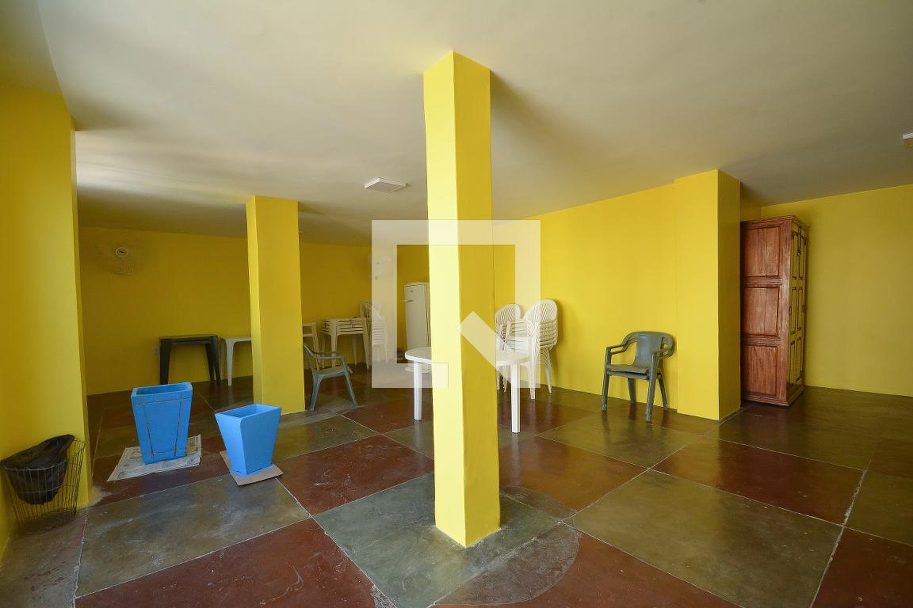 Salão de Festa Condomínio em Rua Hans Staden, 10c