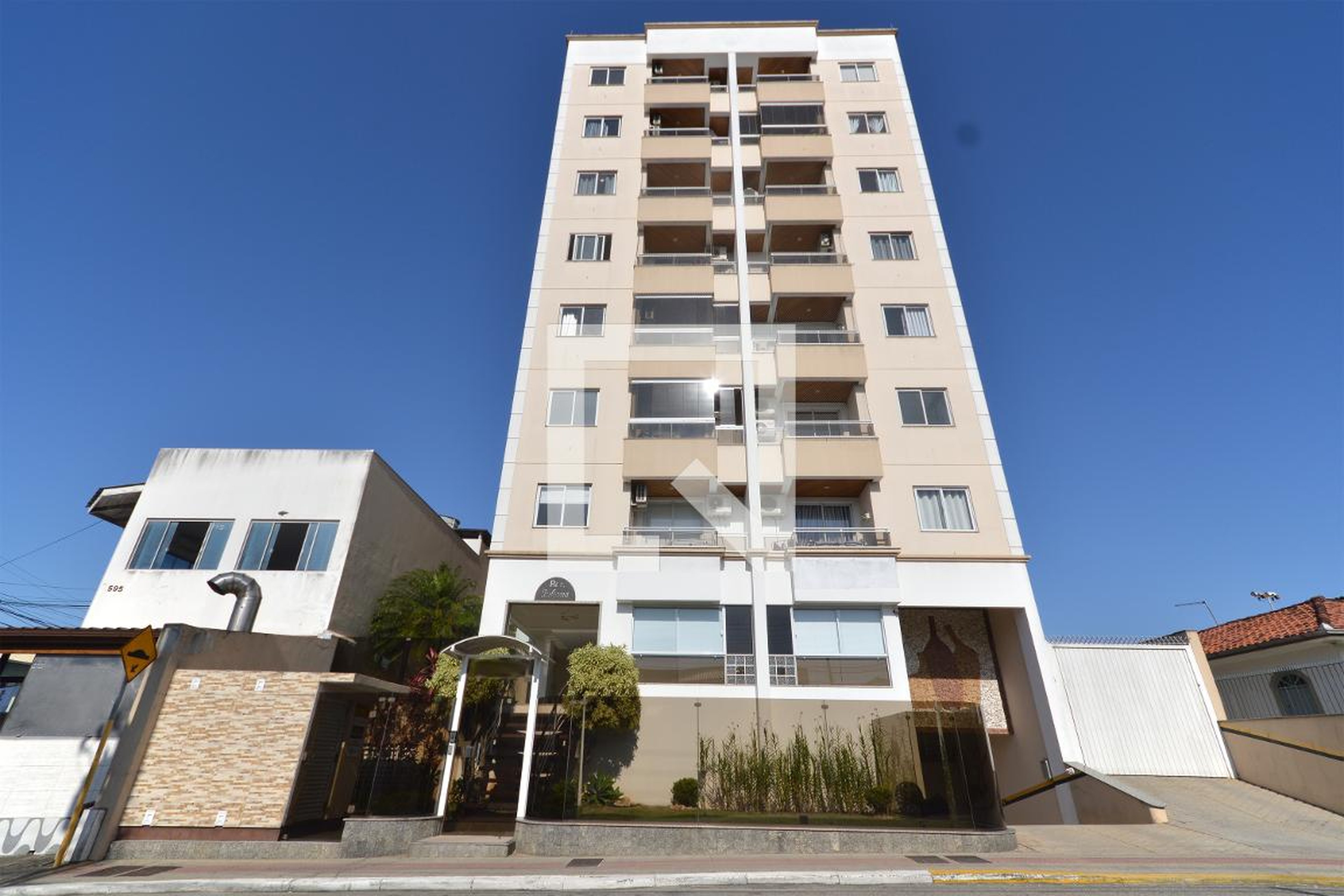 Fachada Residencial Juliana