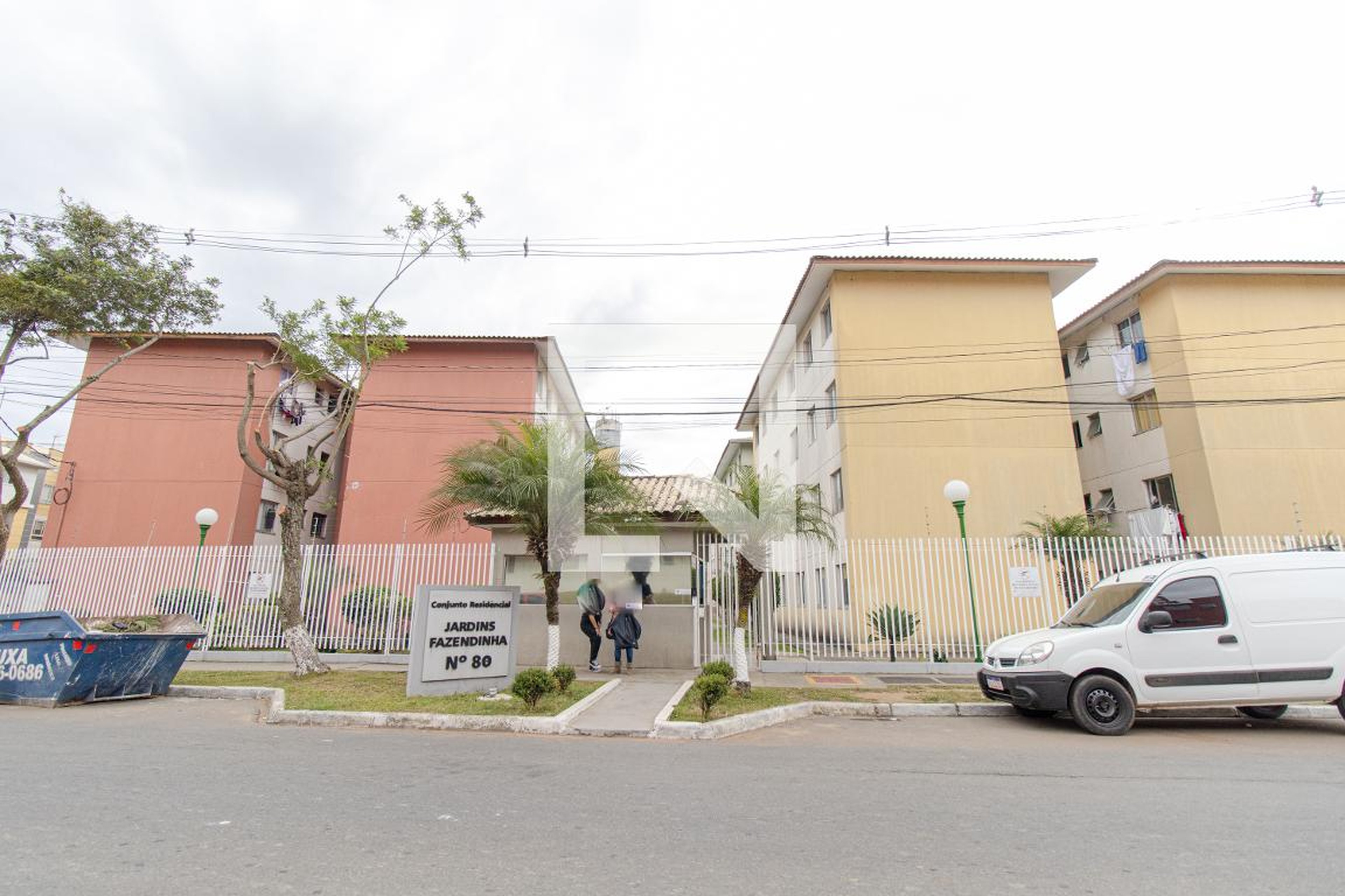 Fachada do Condomínio Condomínio Conjunto Residencial Jardins Fazendinha