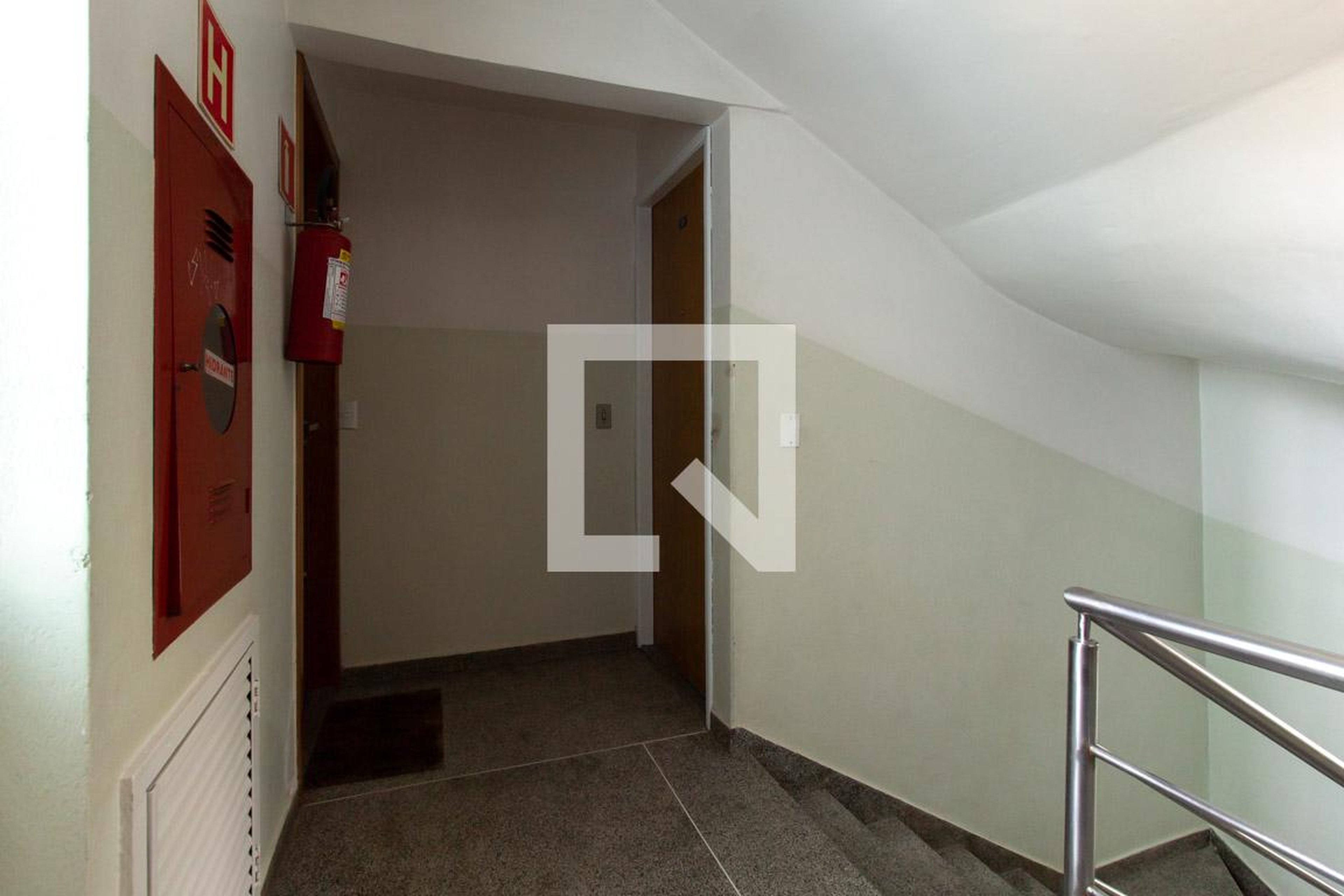 Hall - Conjunto Residencial Visconde de Cairú