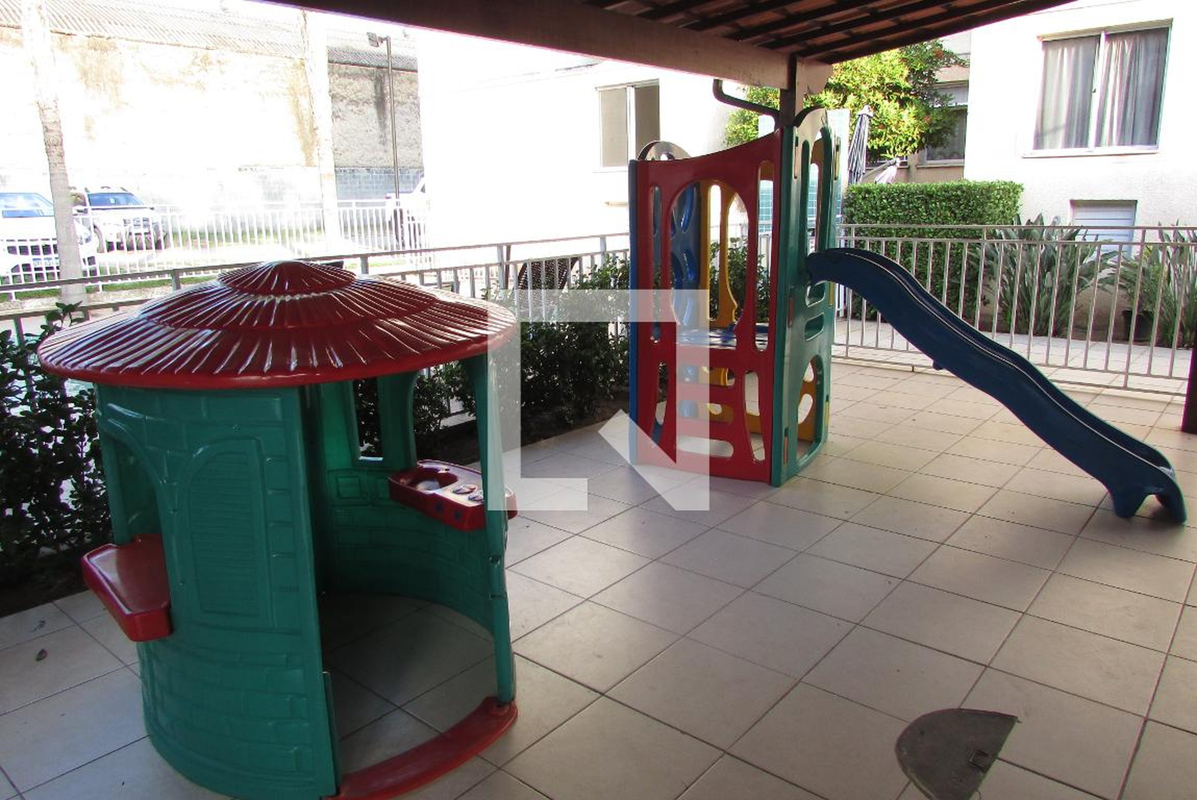 Playground - West Residencial