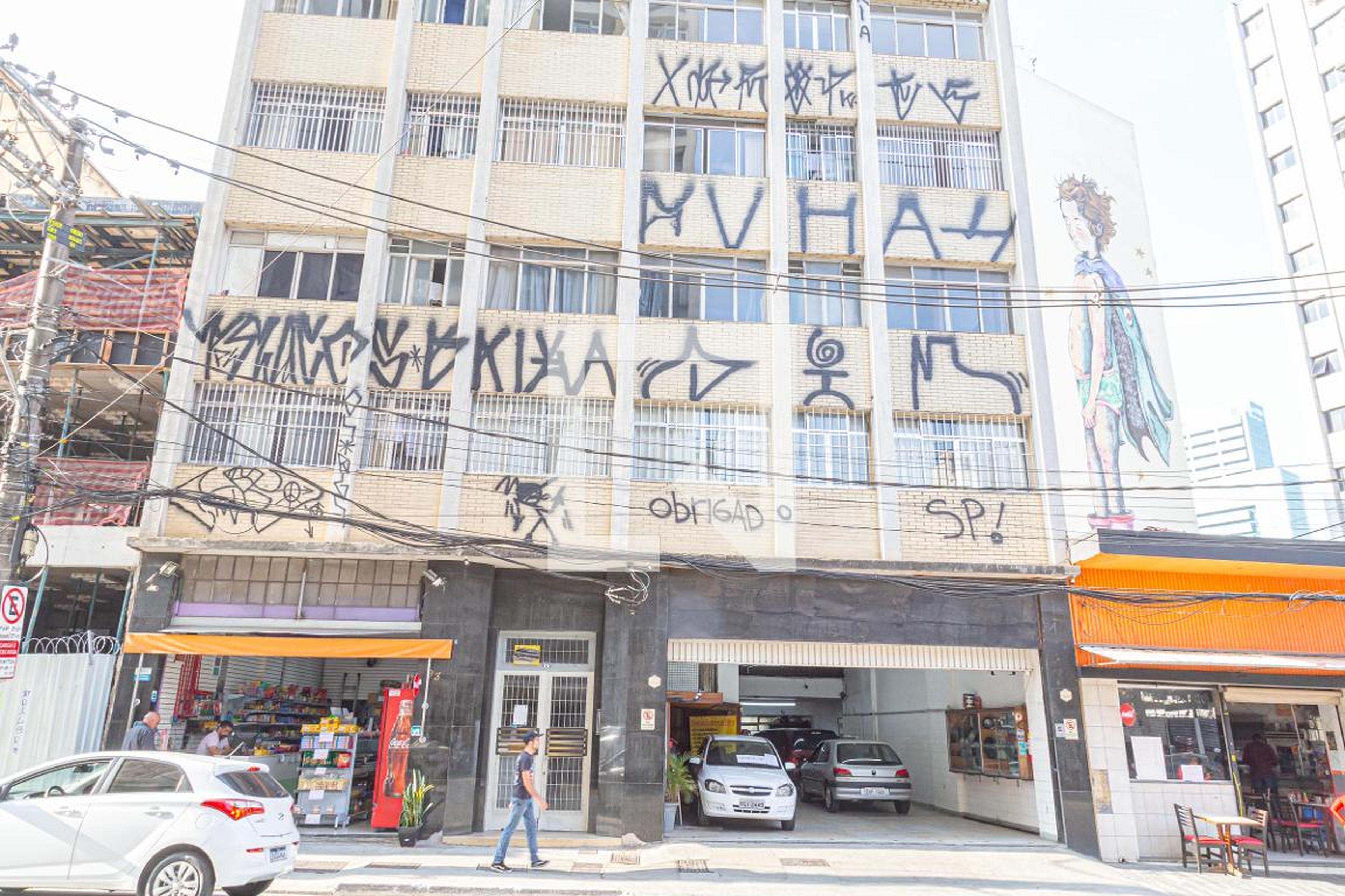 Fachada do Prédio Condomínio Pires de Camargo