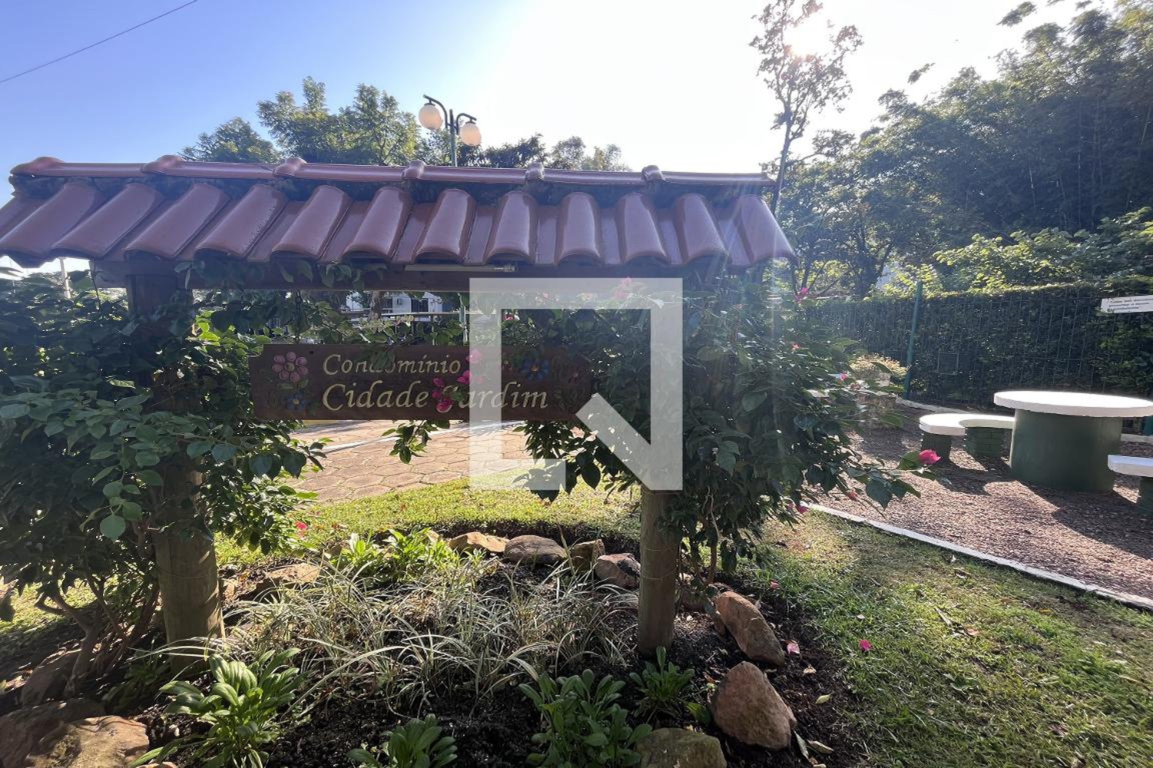 Condomínio - Cidade Jardim