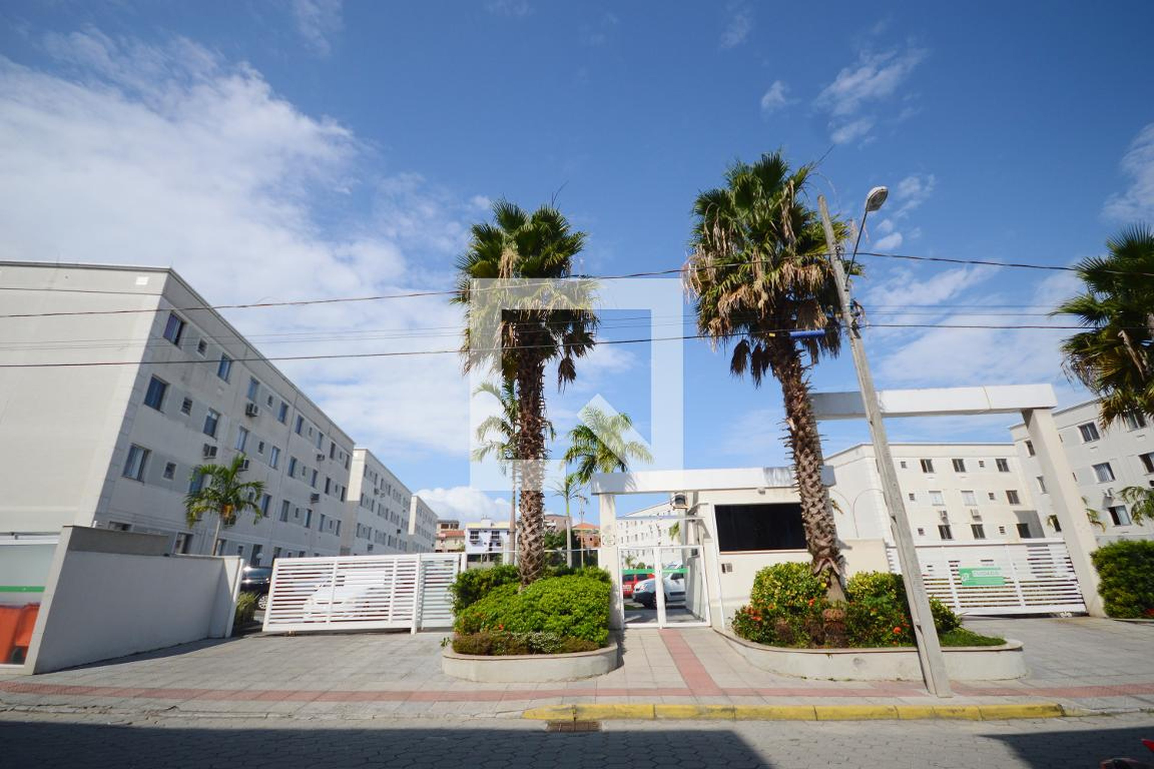 Fachada do condomínio Condomínio Spazio Flores do Jardim