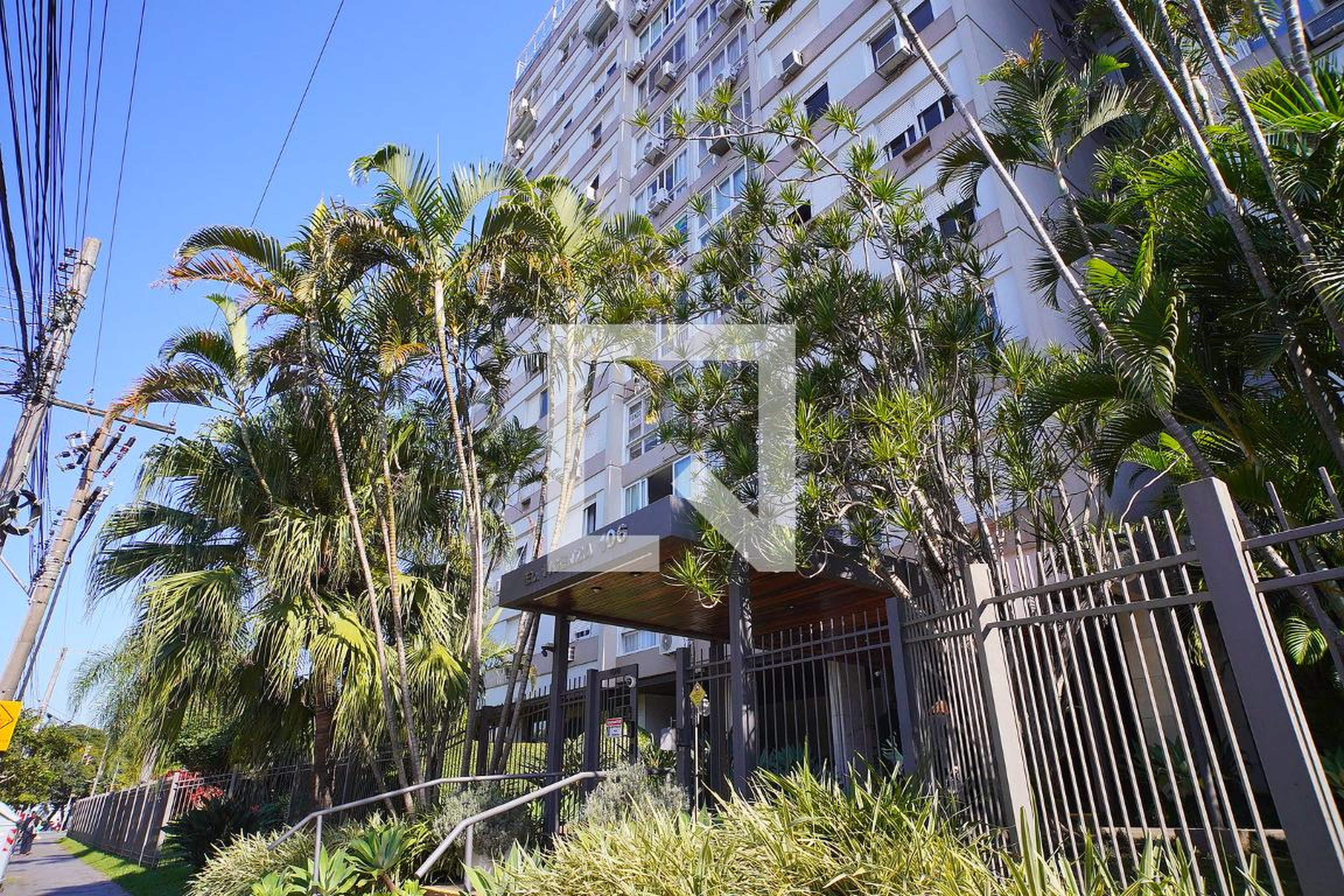 Fachada do Condomínio Condomínio Vicenza