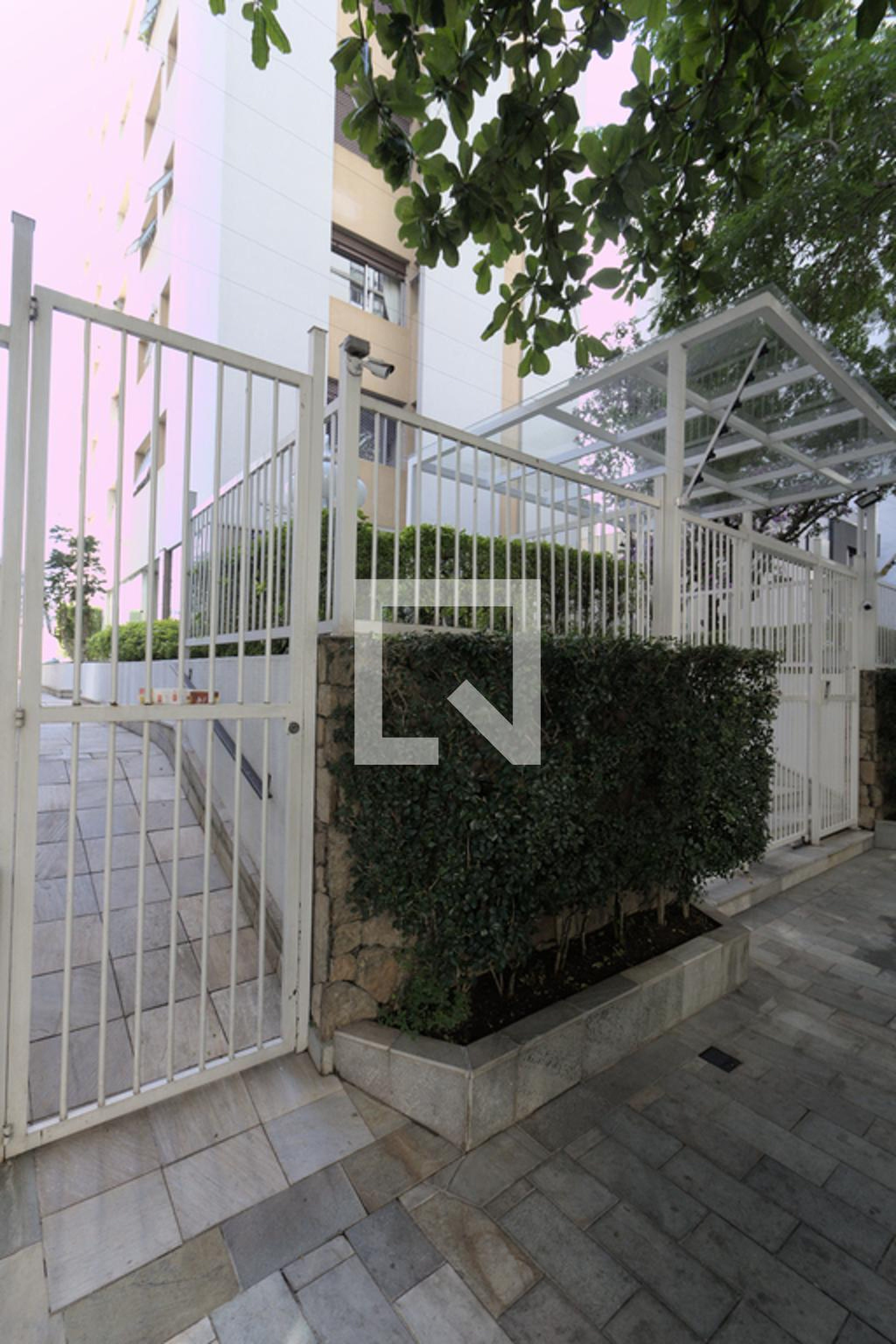 Fachada Condomínio Omíio Edifício Arafel