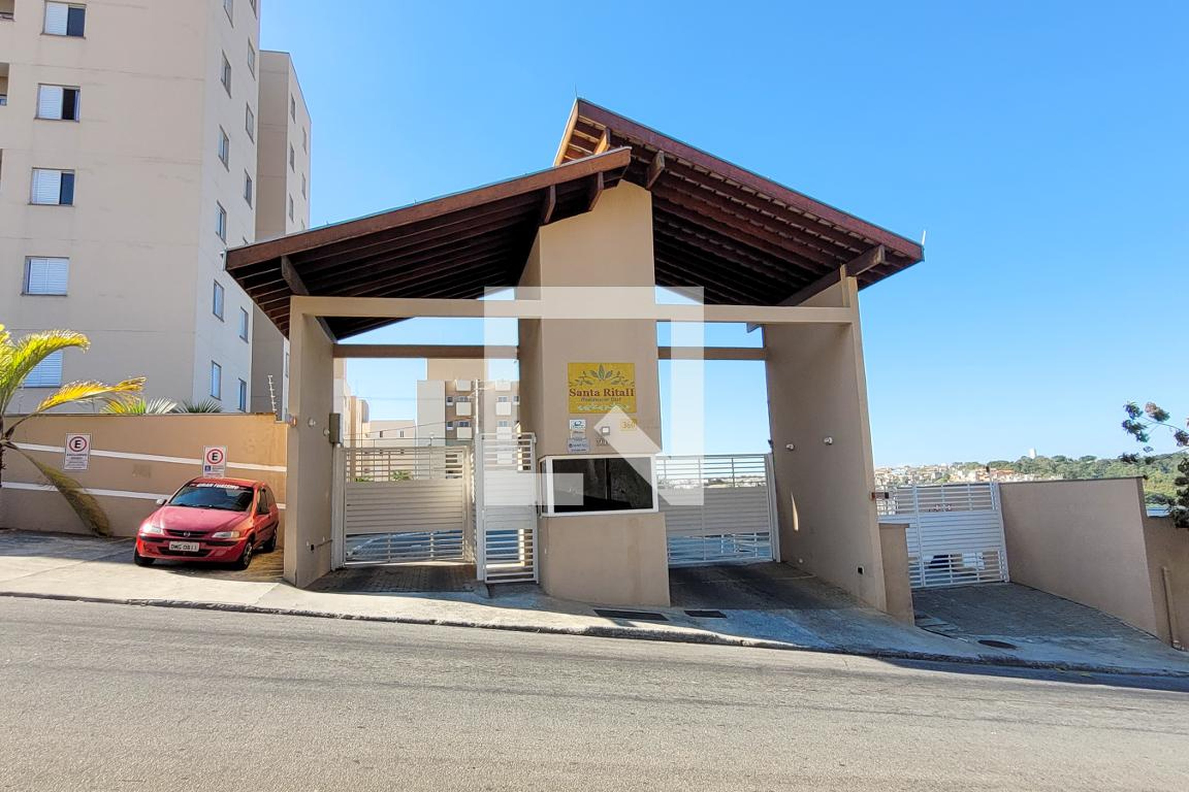 Fachada do Condomínio Condomínio Santa Rita II