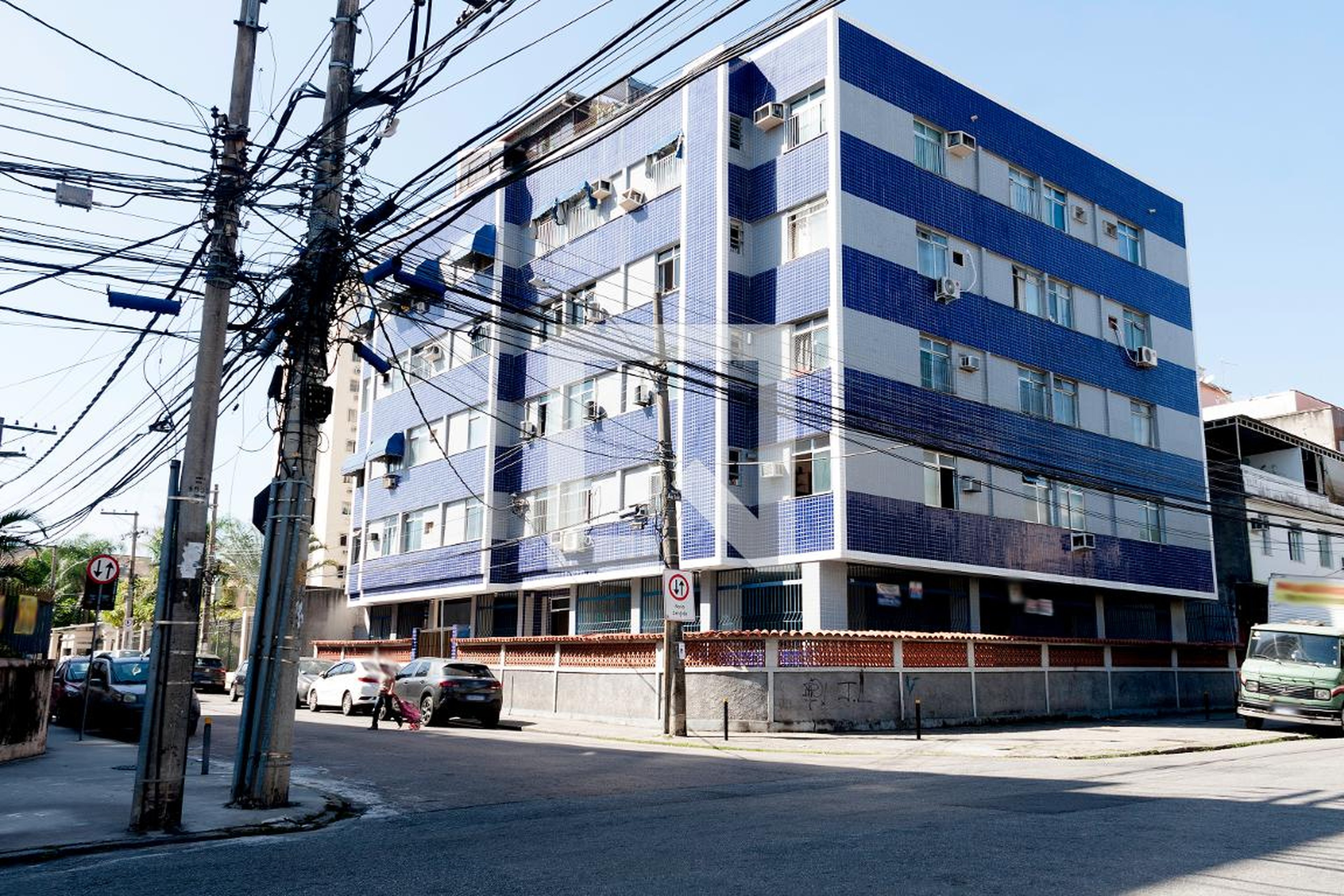 Fachada do Condomínio Condomínio em Rua Engenheiro Lafayette Stockler, 280