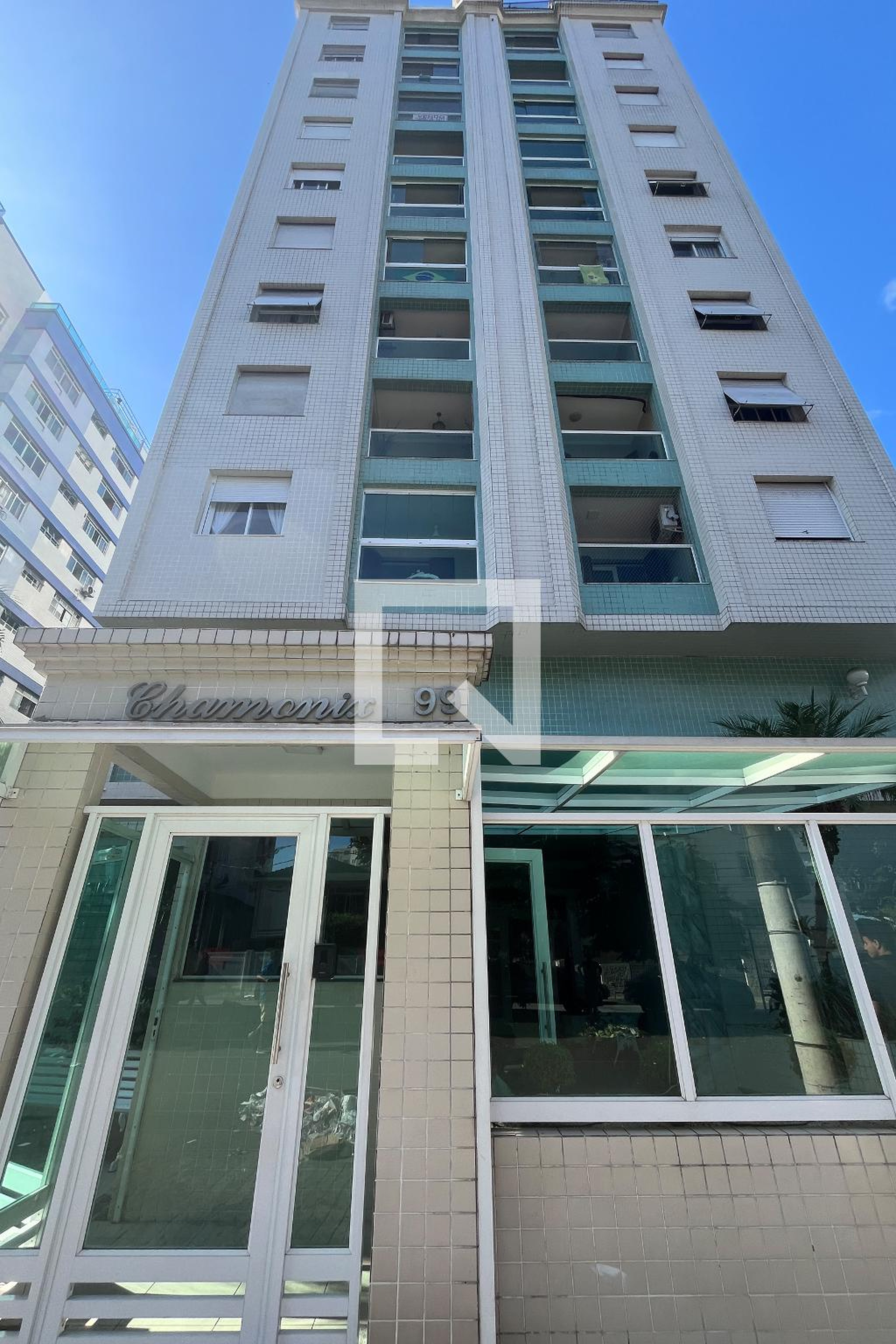 Fachada Condomínio Chamonix