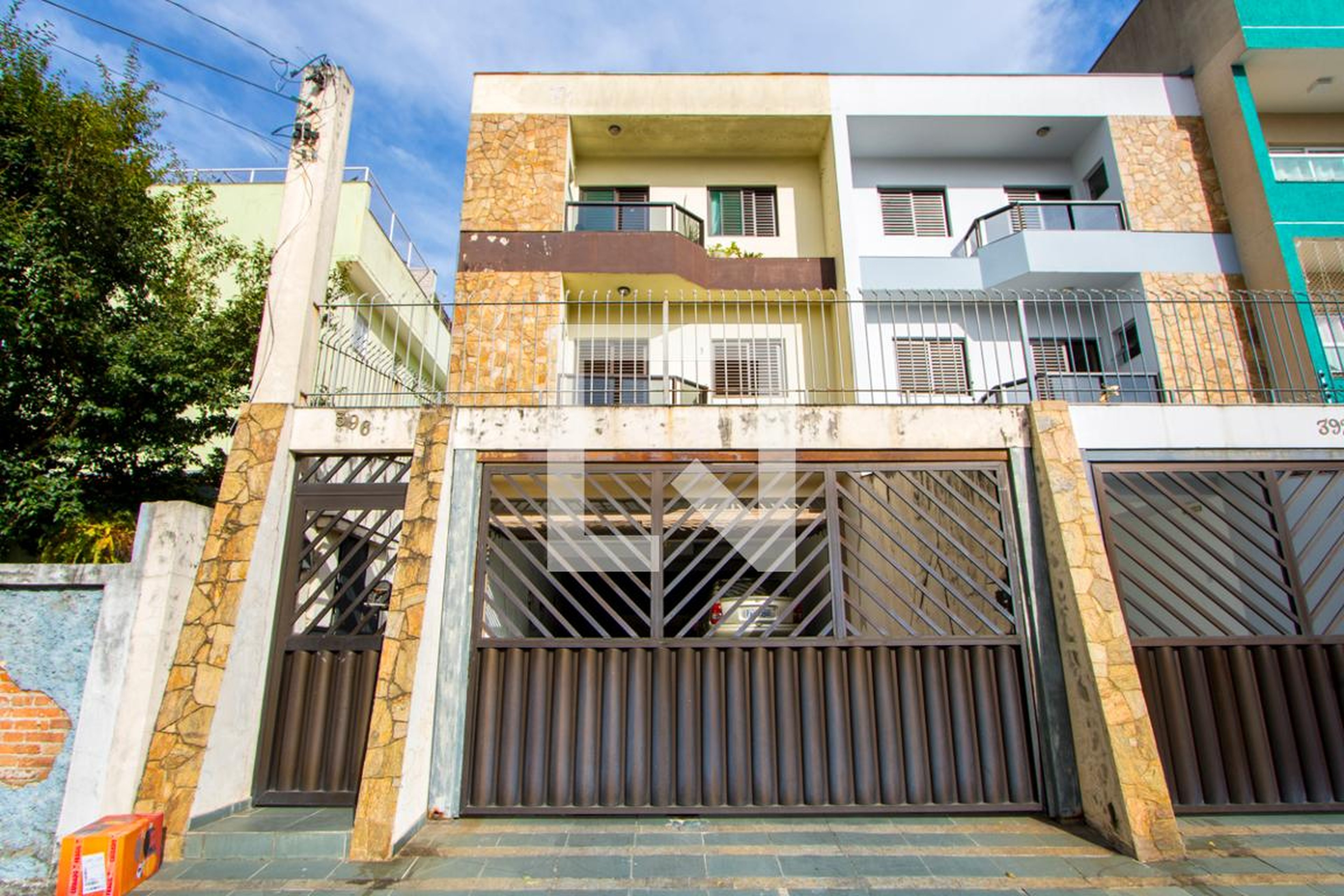 Fachada Condomínio em Rua Cisplatina, 396