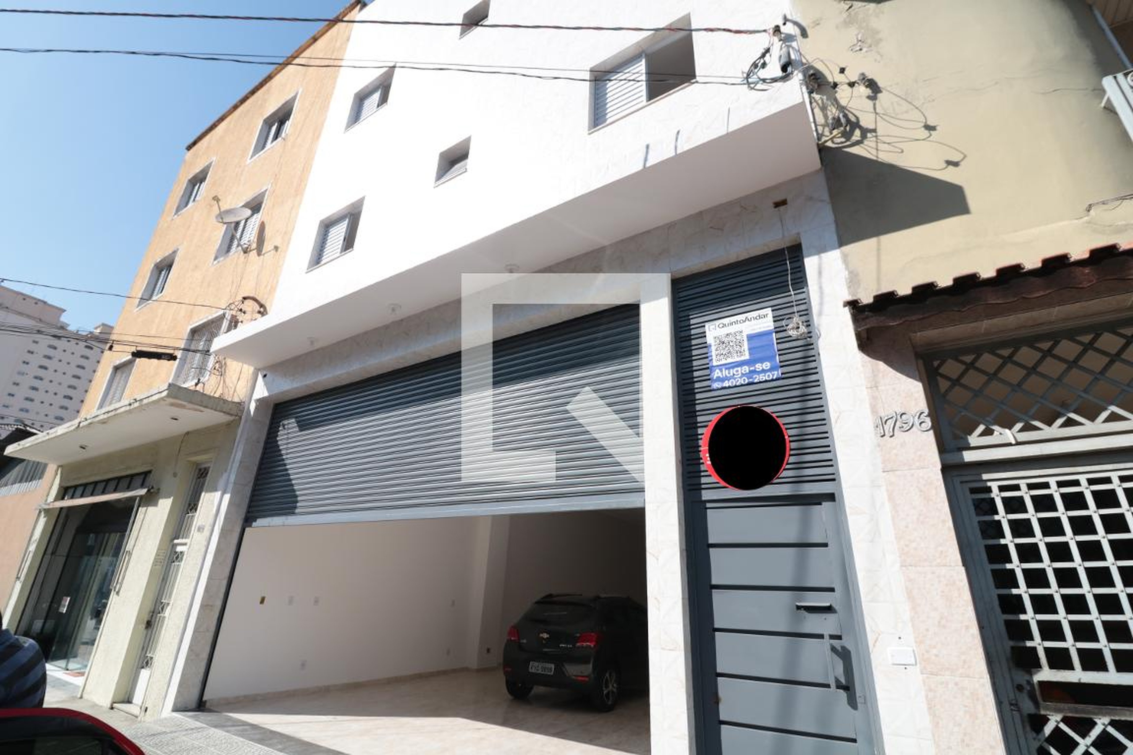 Fachada Condomínio em Rua Serra de Botucatu, 1778