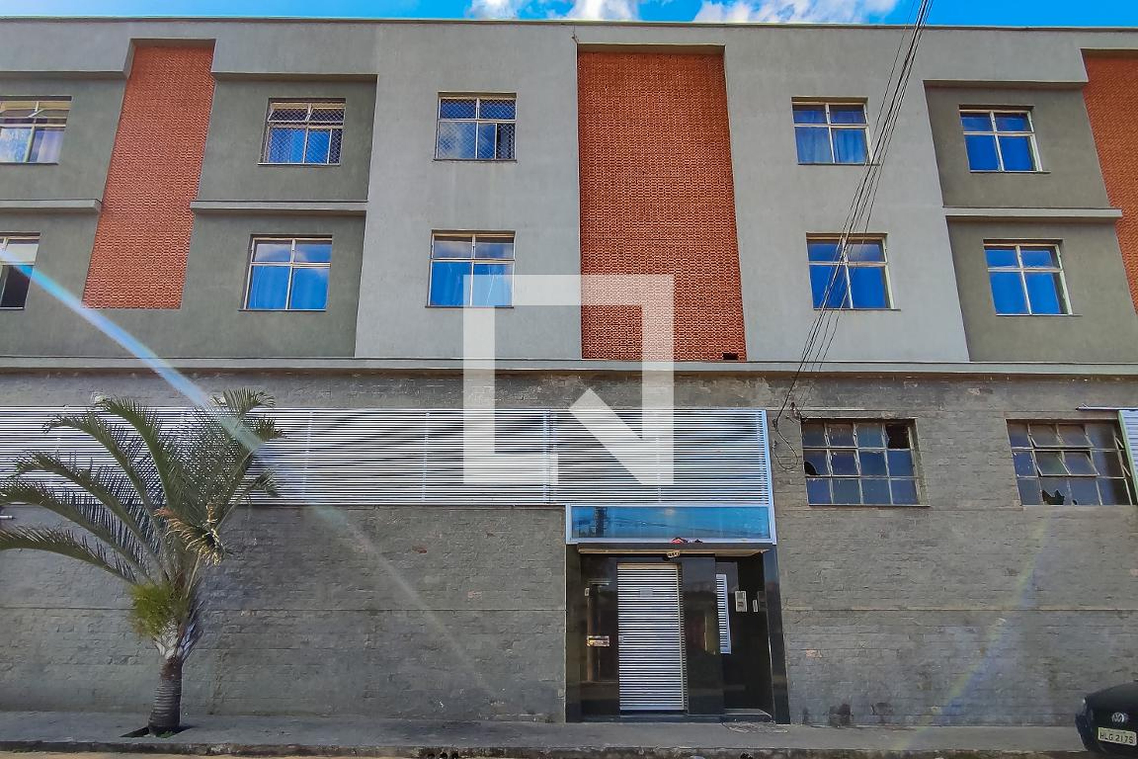 Fachada Condomínio em Rua José Ildeu Gramiscelli, 212