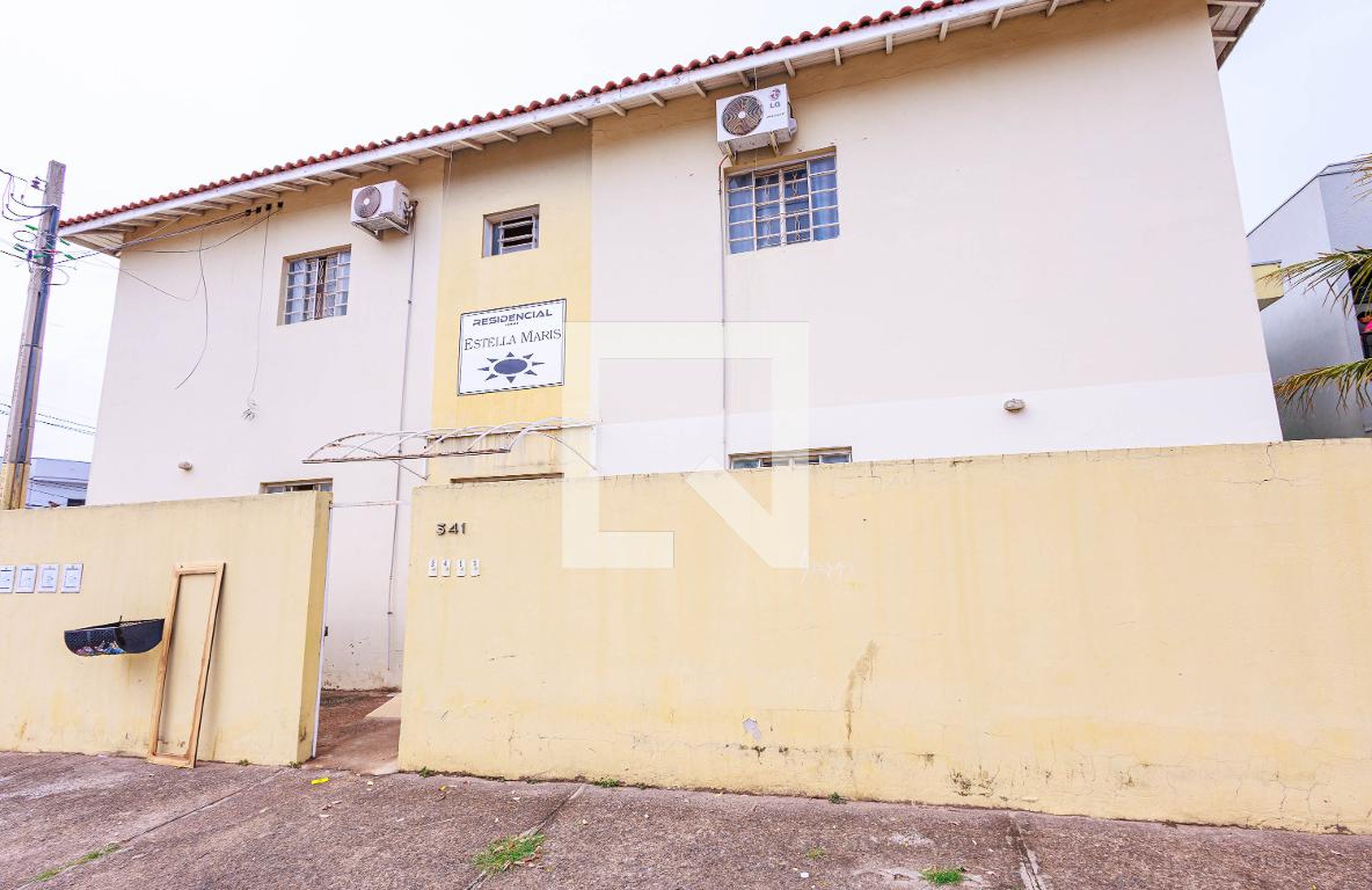 Fachada Condomínio em Rua Tatuapé, 341