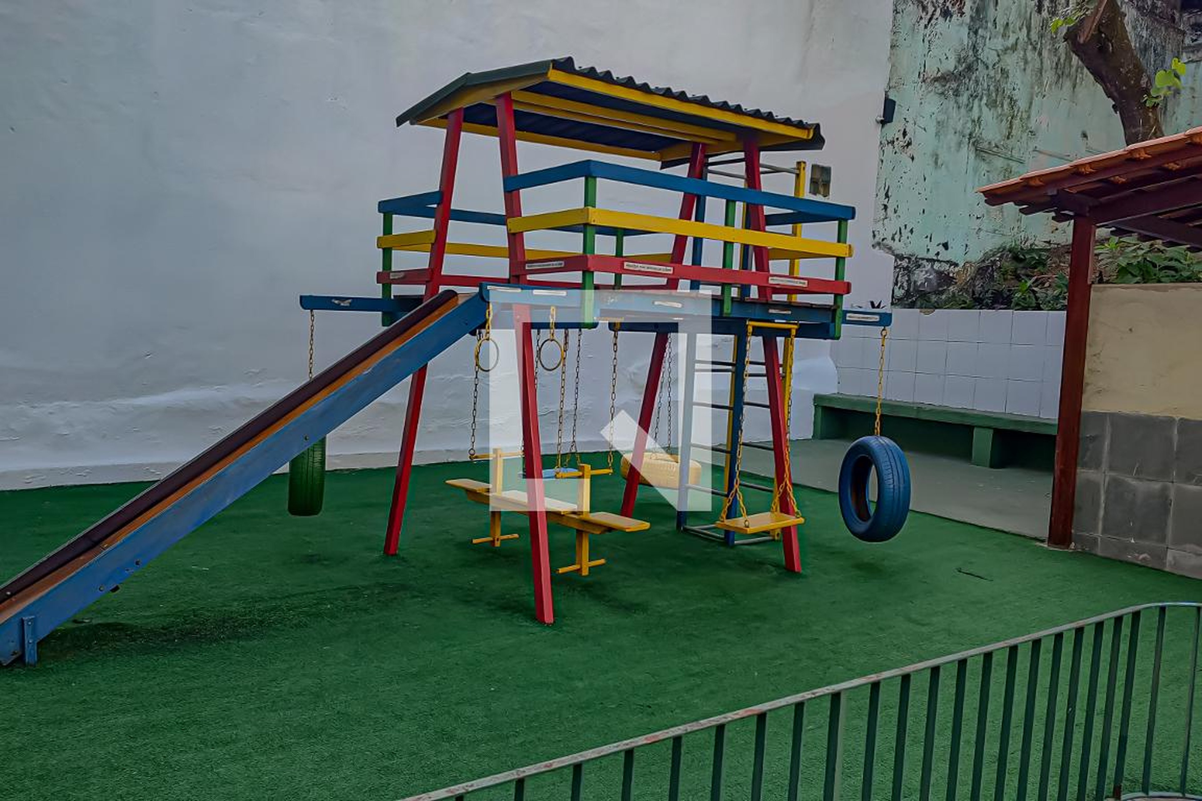 Playground - Residencial Mediterranne